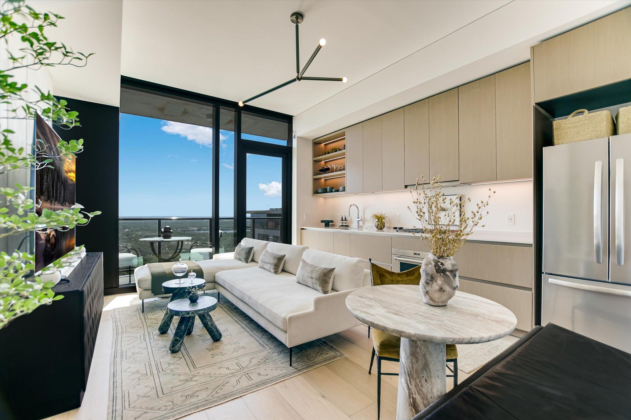 610 Davis St #2607, Austin, TX, 78701