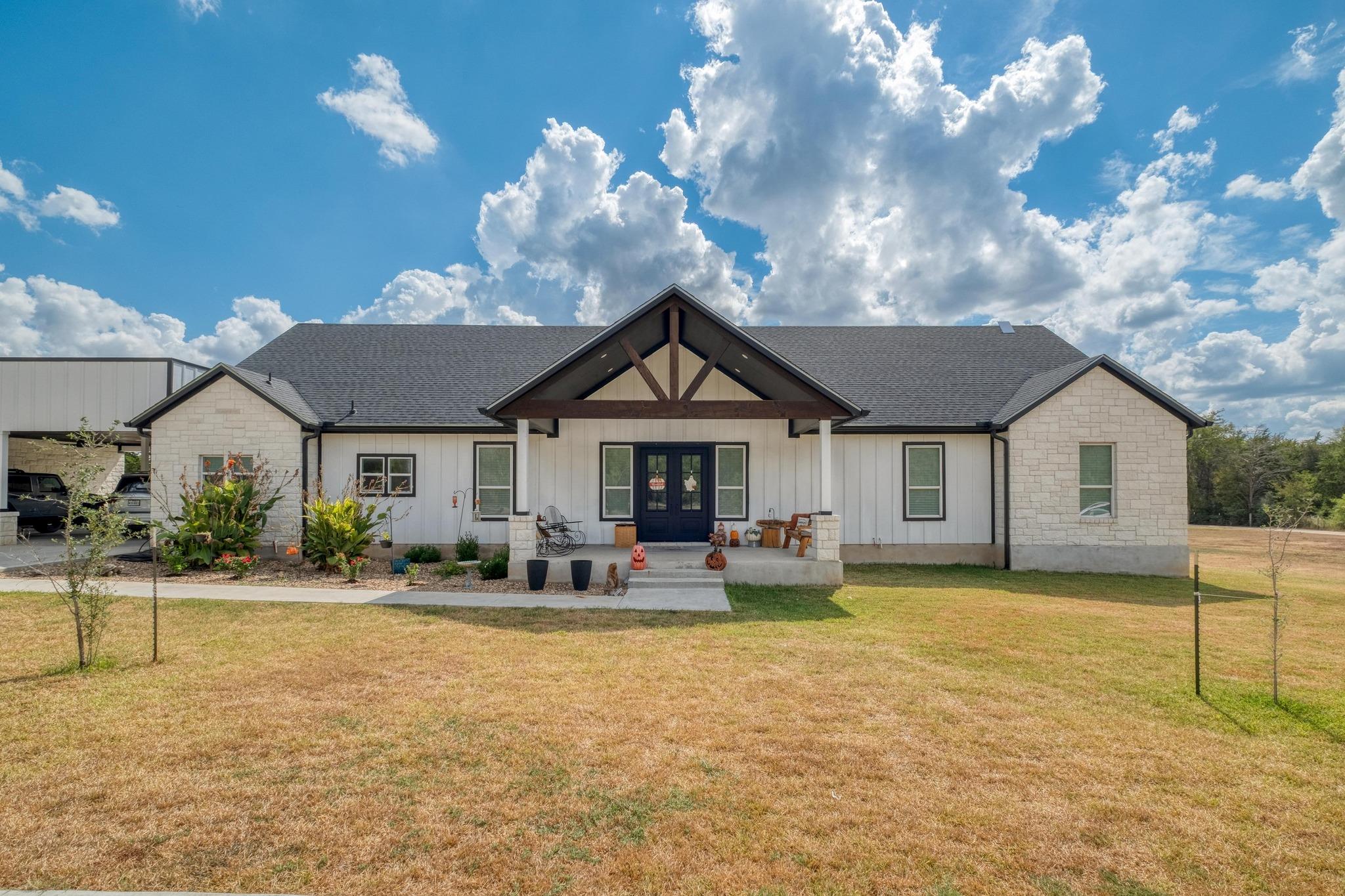 1901 E State Highway 21 None #B, Paige, TX, 78659