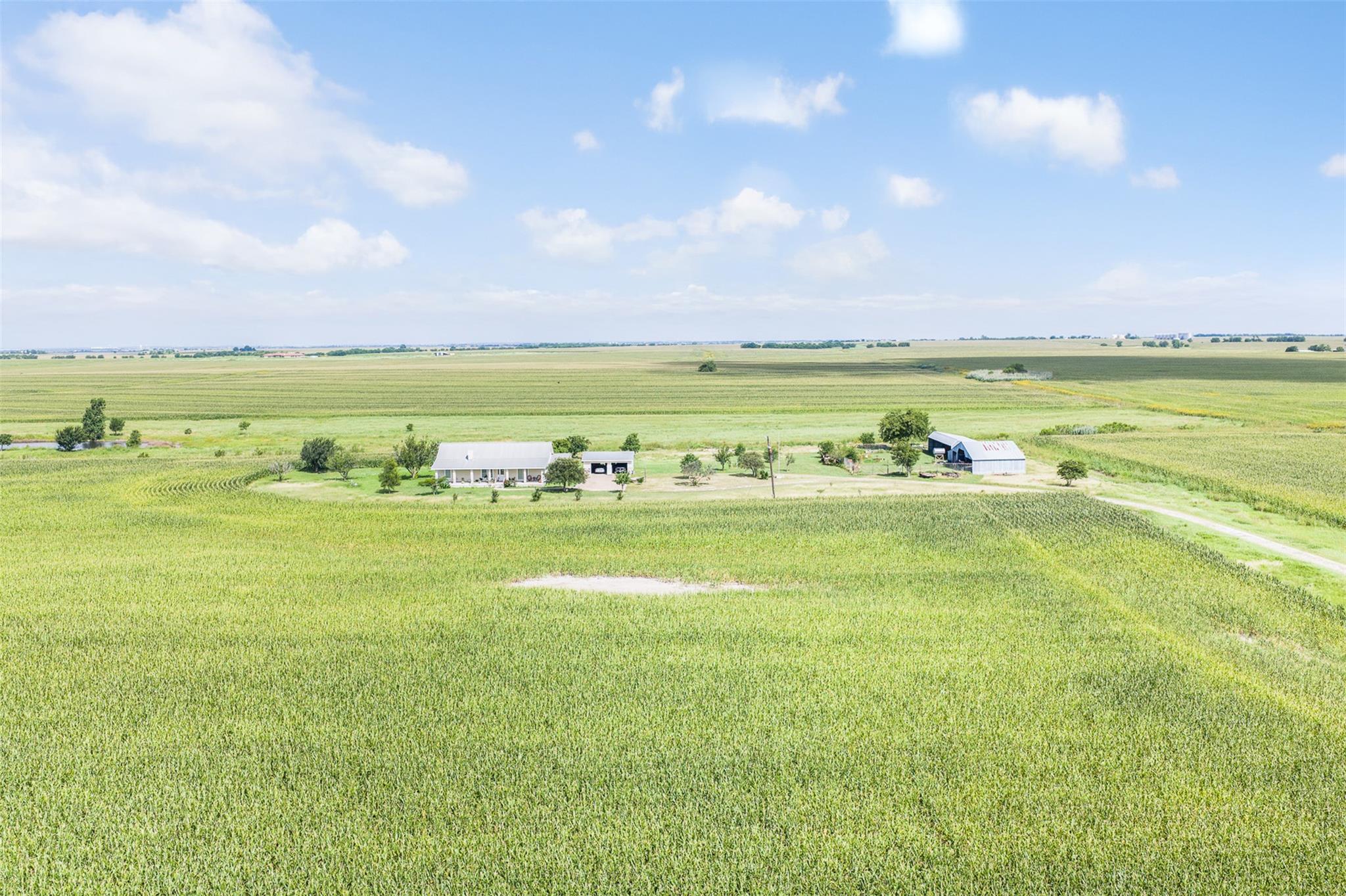 18108 Werchan Ln, Coupland, TX, 78615