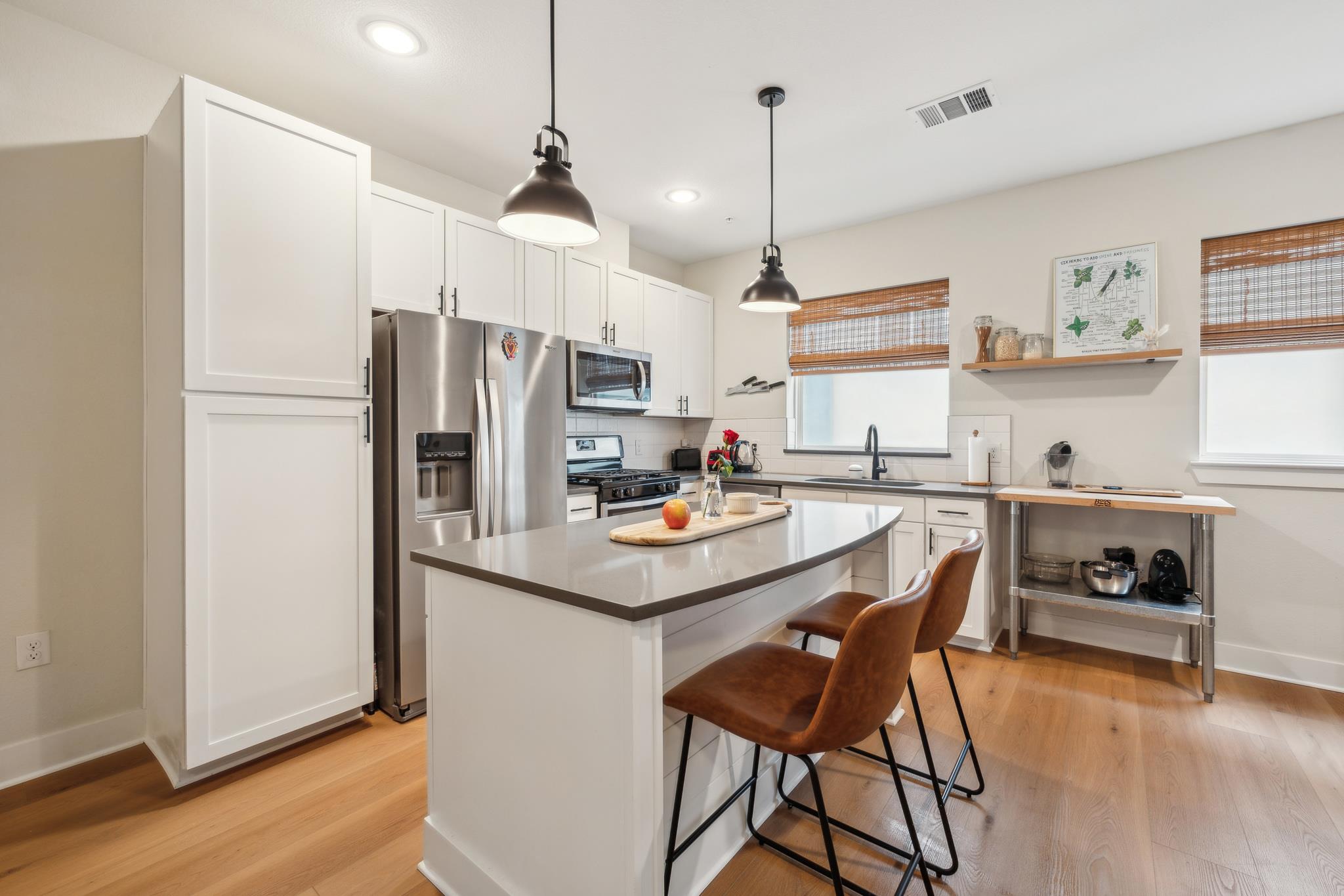 2827 Manor Rd #3104, Austin, TX, 78722