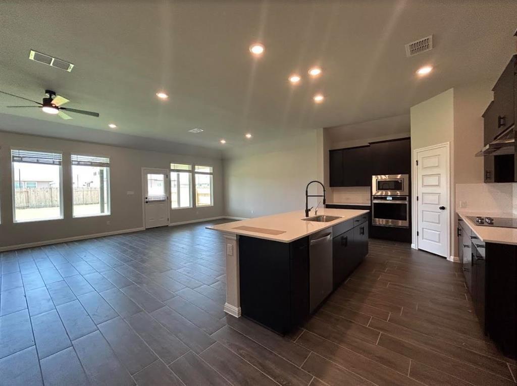 303 Bear Oak St, Hutto, TX, 78634