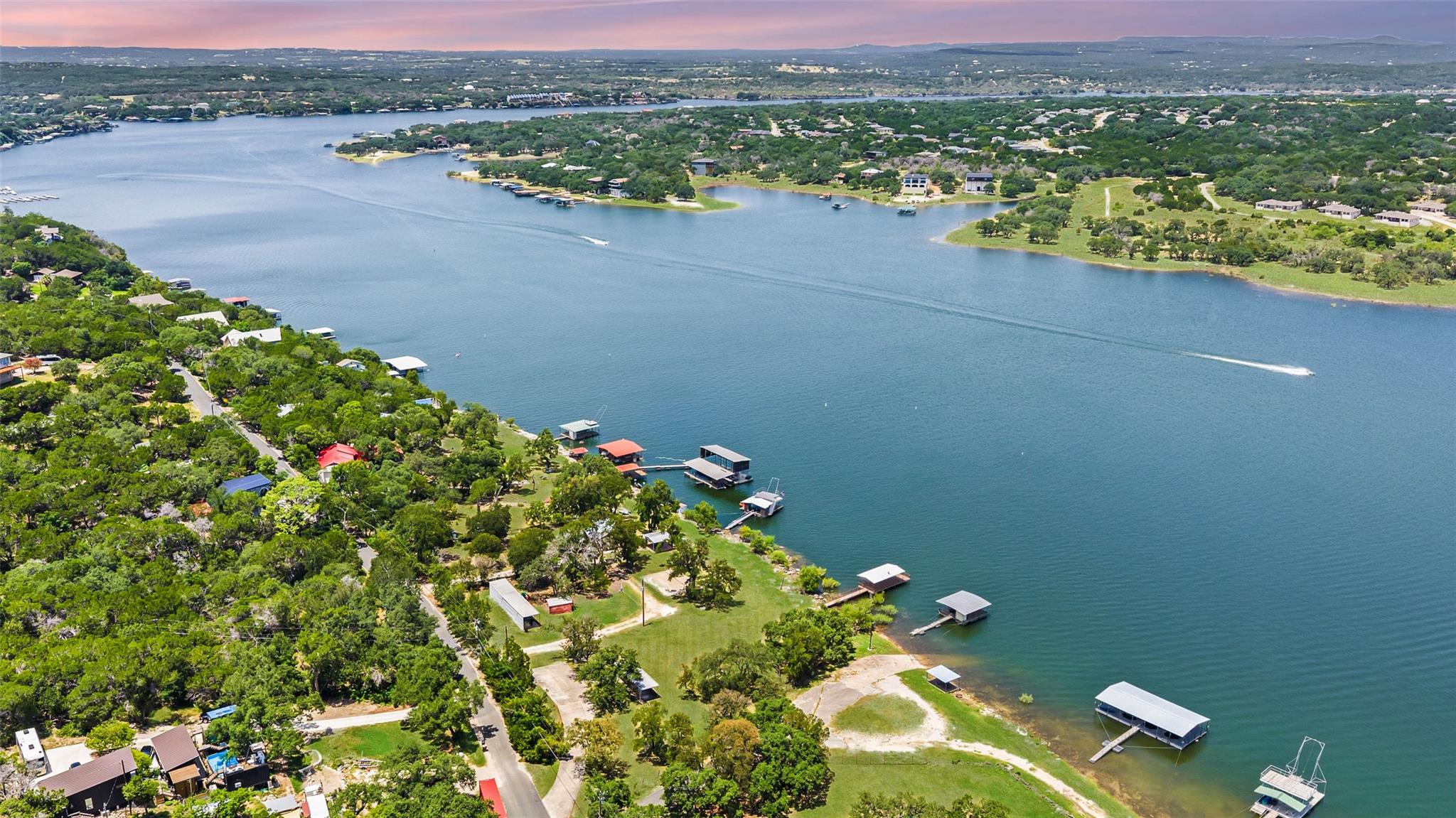 20904 W LAKESHORE Dr, Spicewood, TX, 78669