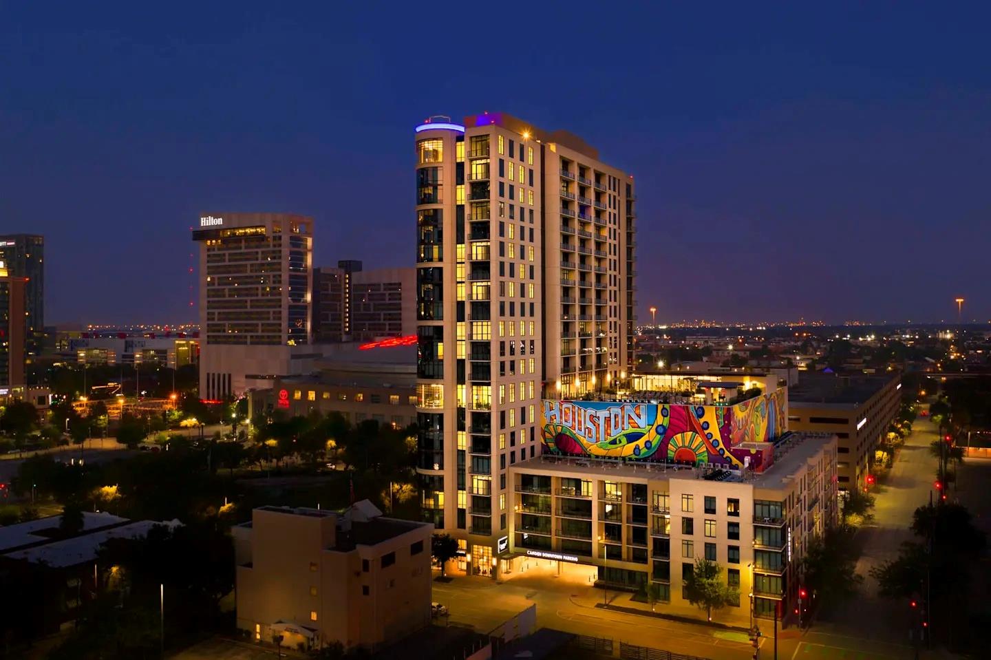 1515 Austin St #1-1611, Houston, TX, 77002