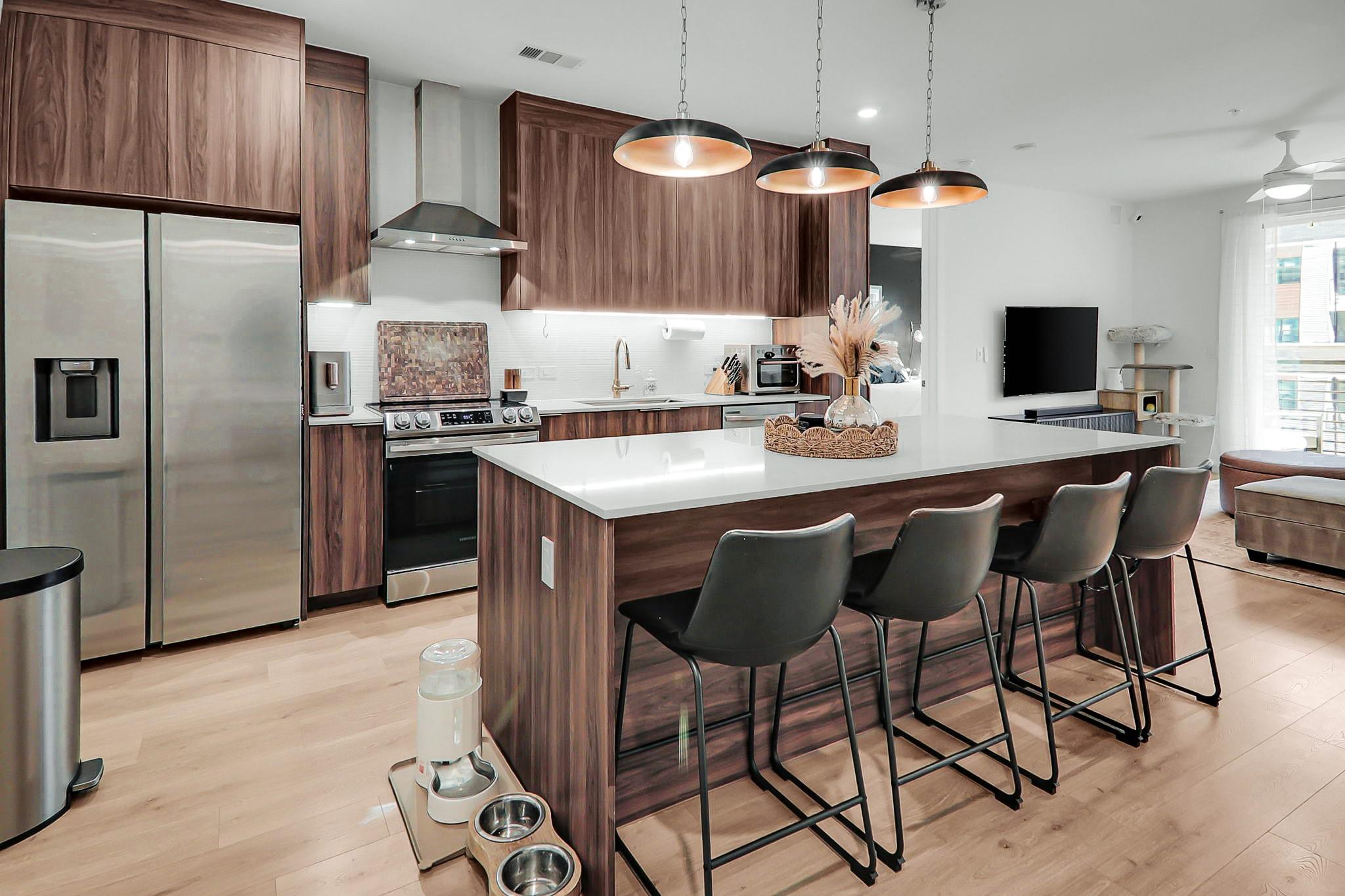 1701 Simond Ave #304, Austin, TX, 78723