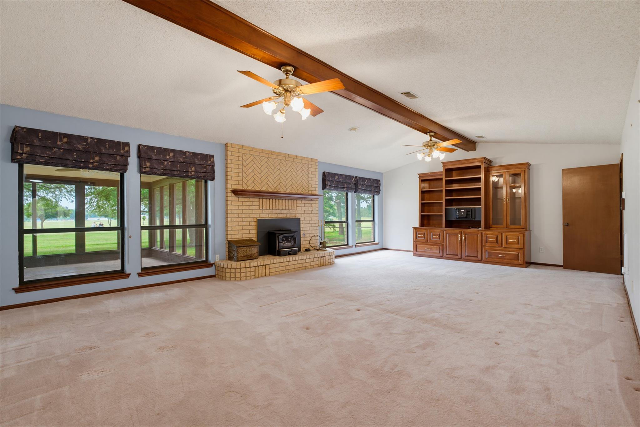 133 Champions Dr, Rockdale, TX, 76567