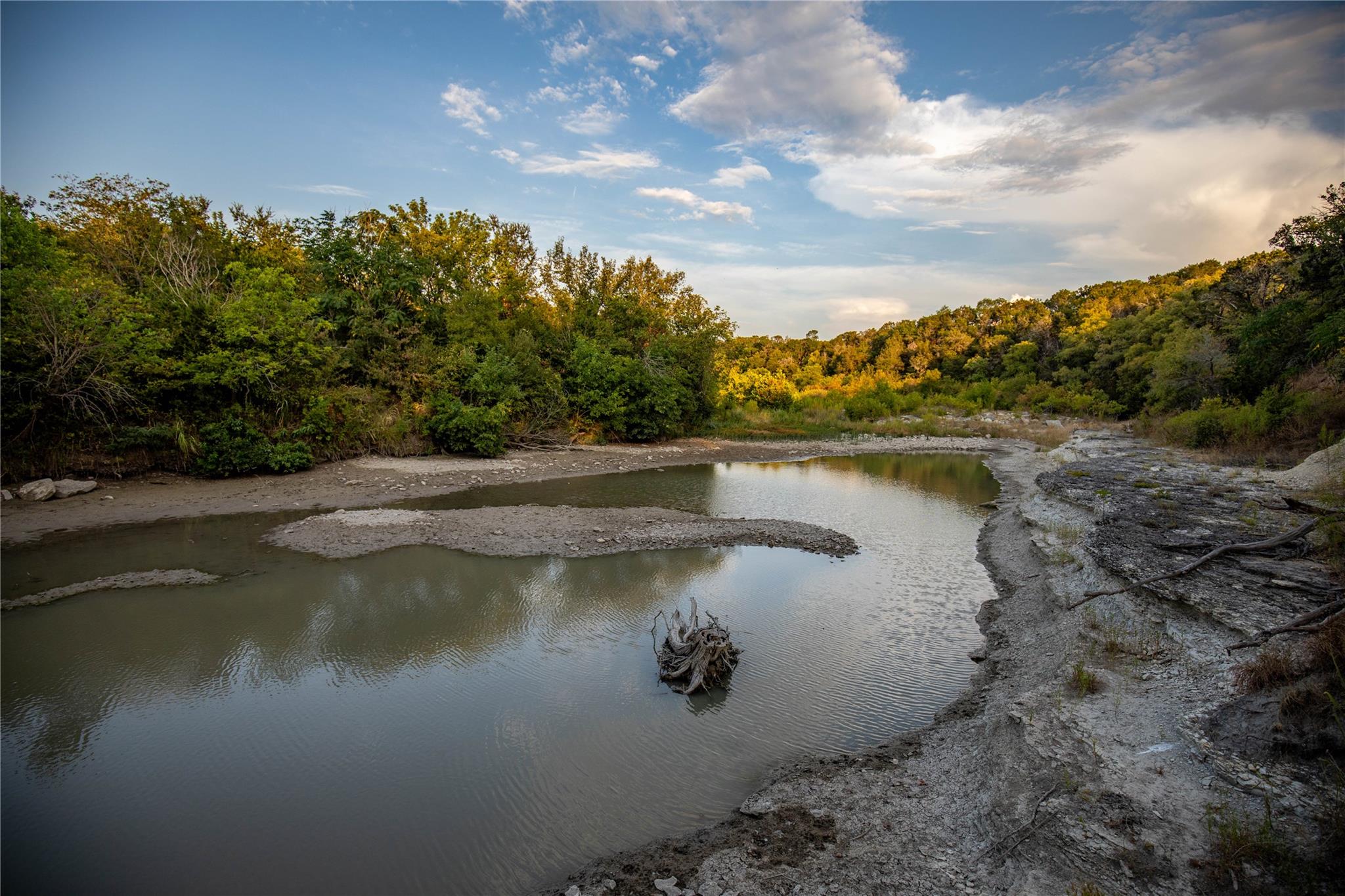 124 Sea Smoke Cv, Liberty Hill, TX, 78642