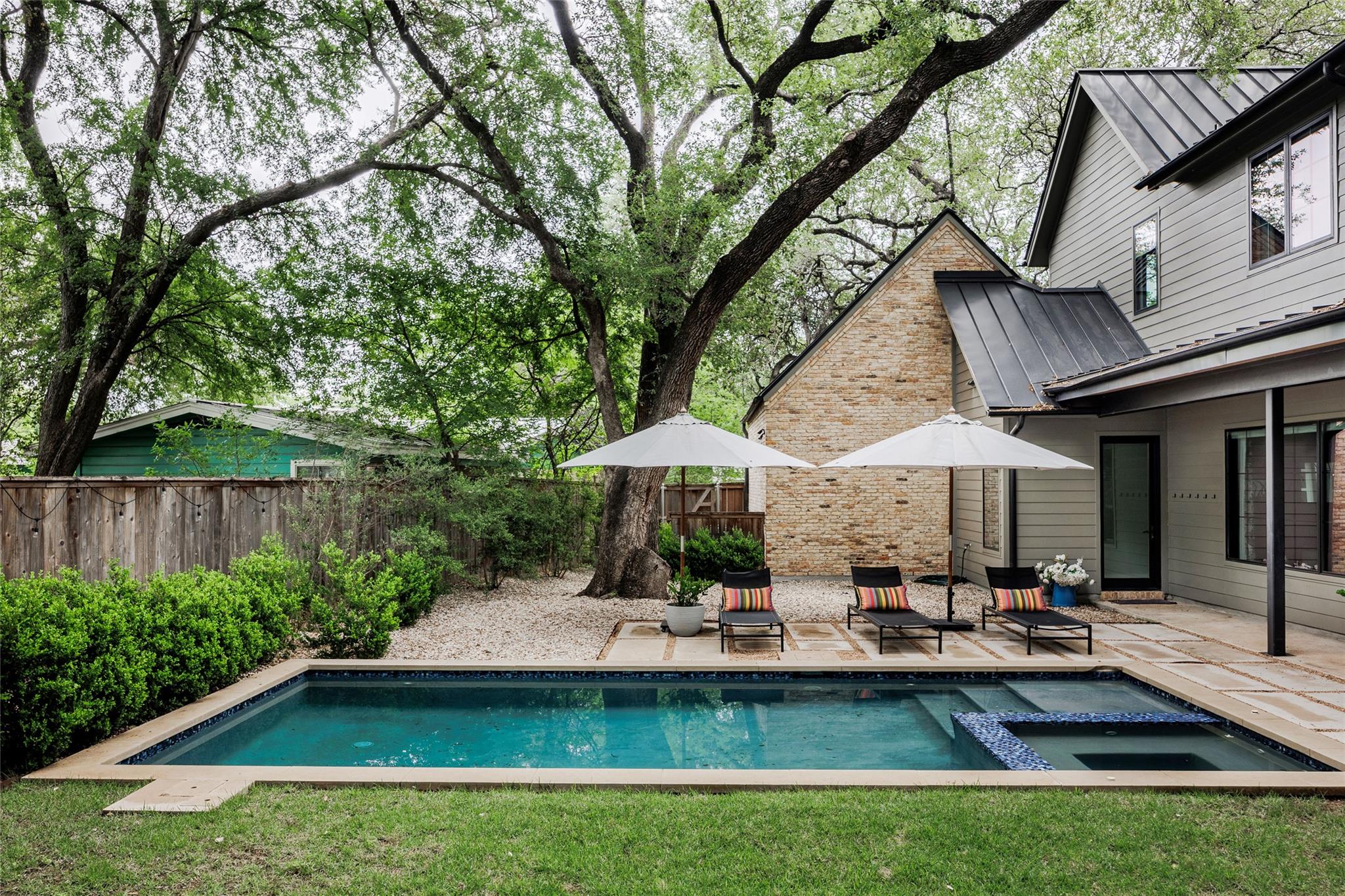 2311 Westoak Dr, Austin, TX, 78704