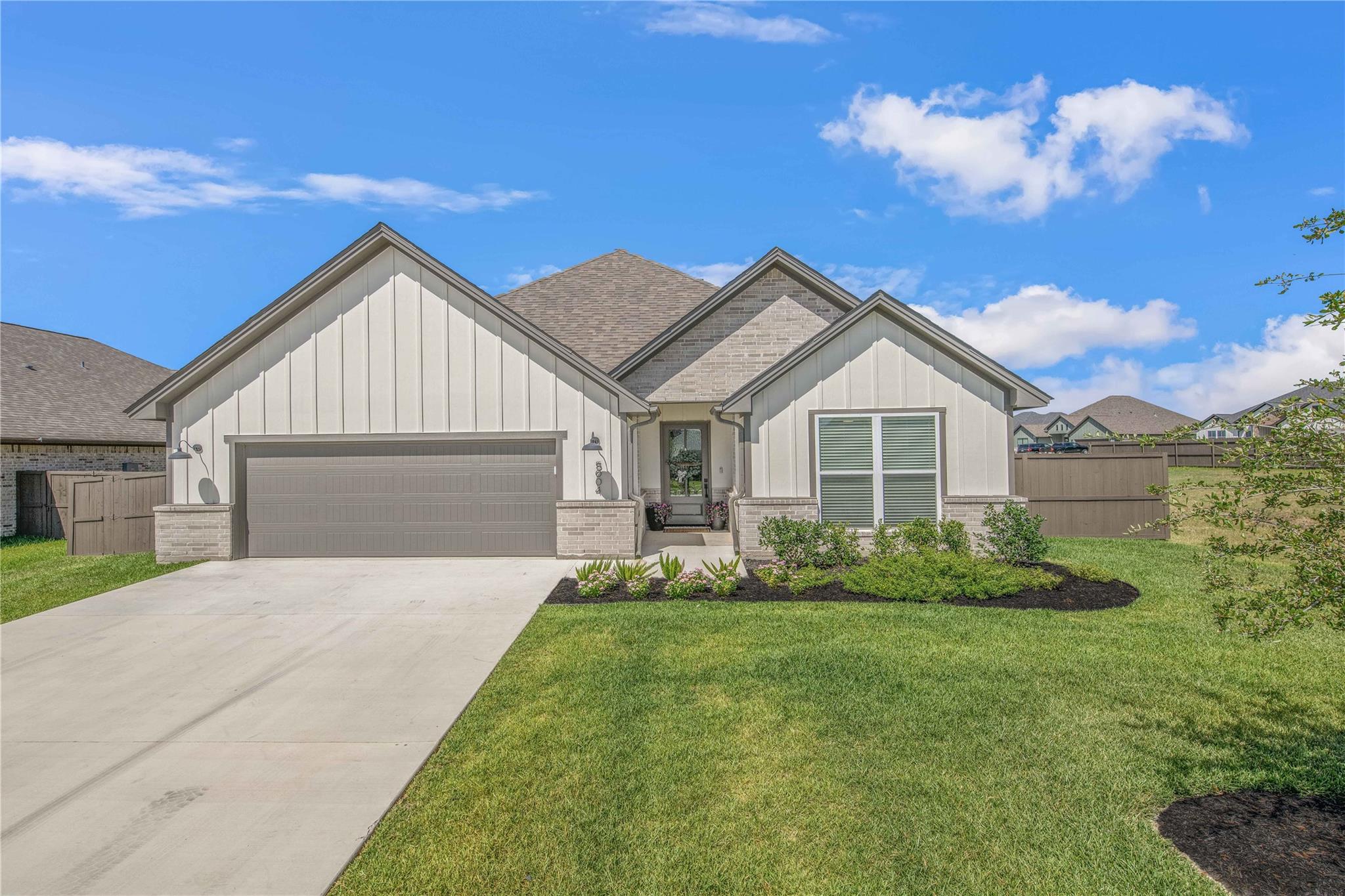 5004 Booth Falls Trl, Bryan, TX, 77802