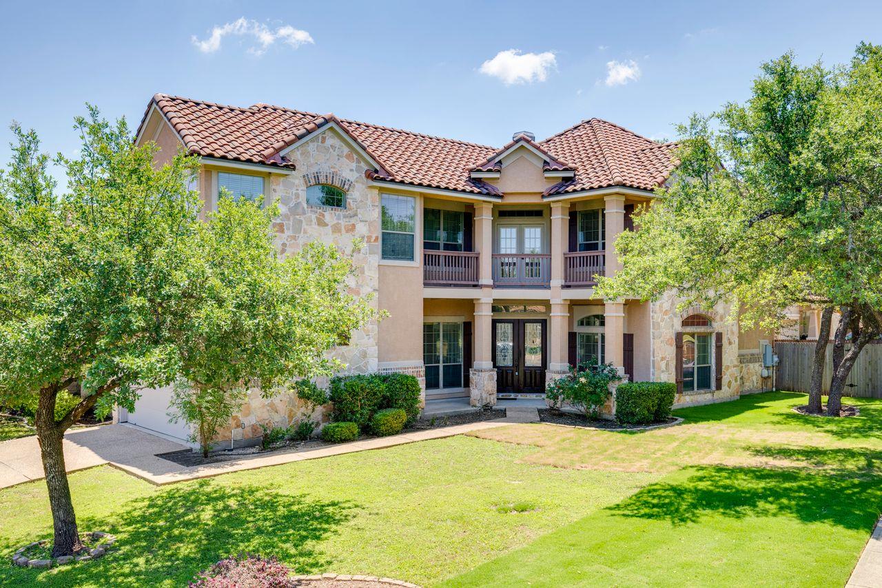 15633 INTERLACHEN Dr, Austin, TX, 78717