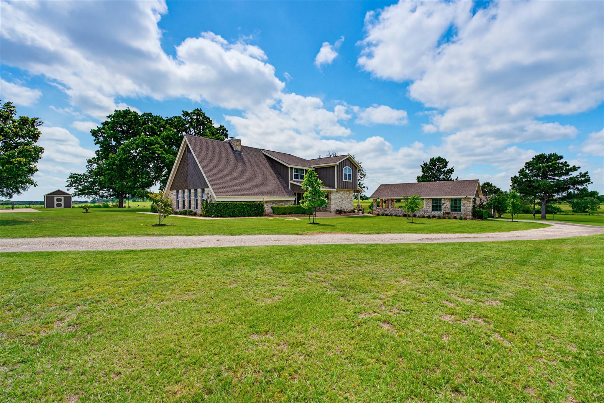 489 Boyd Ln, Rockdale, TX, 76567