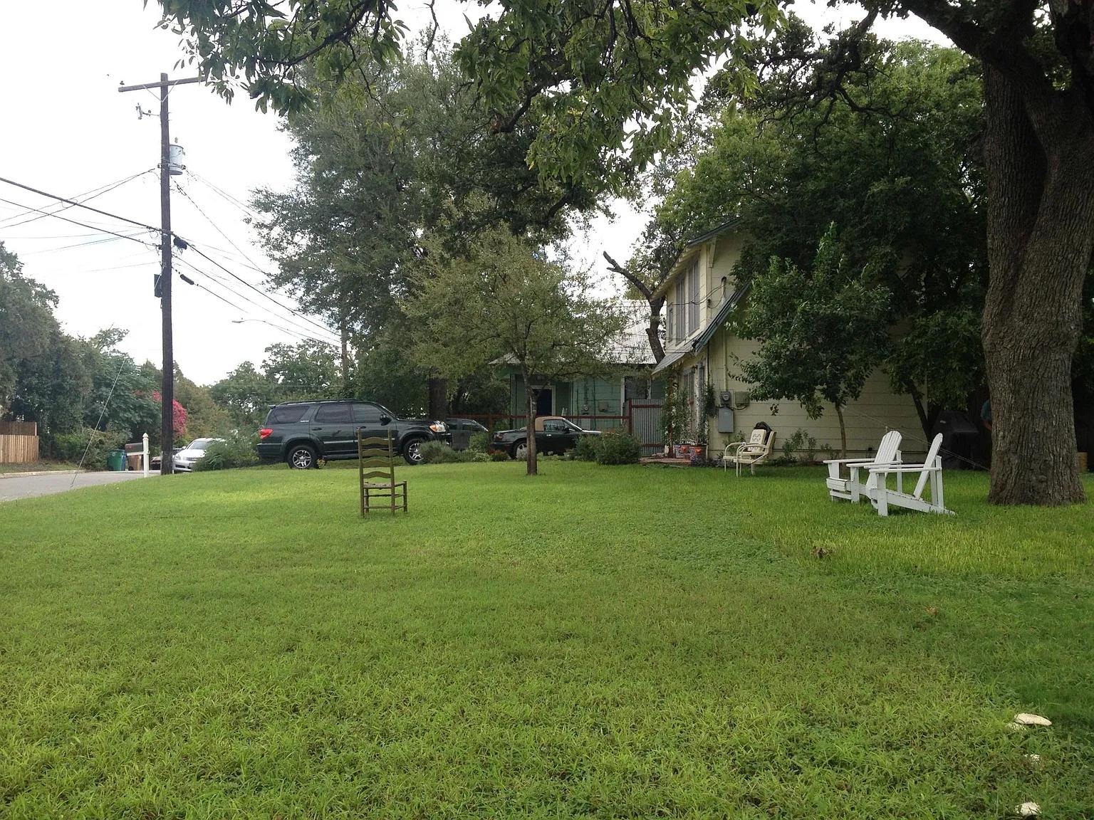 2203  E 13th St, Austin, TX, 78702