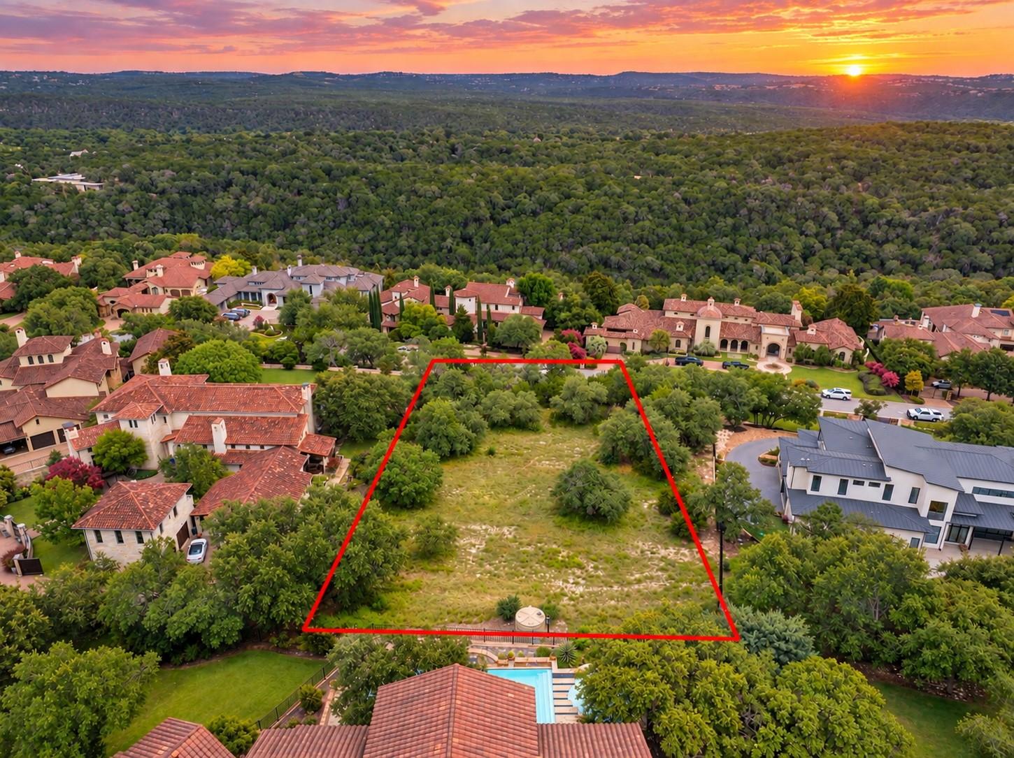 9100  Camelback Dr, Austin, TX, 78733