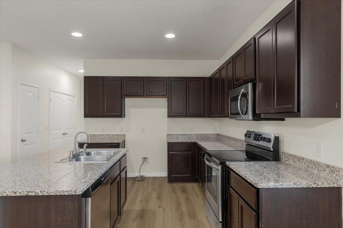 209 Purple Mountain Dr, Liberty Hill, TX, 78642
