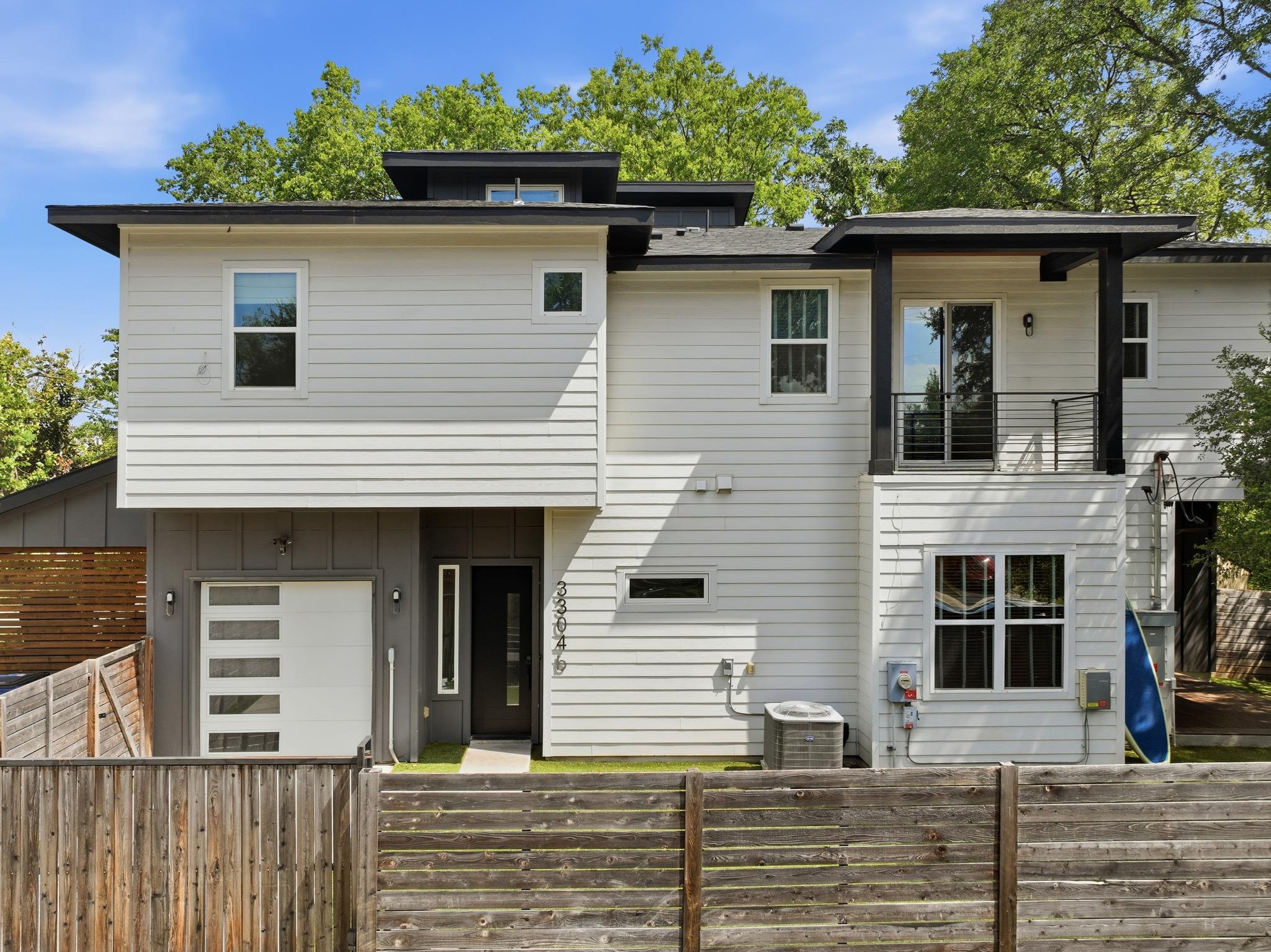 3304 E 17th St #B, Austin, TX, 78721