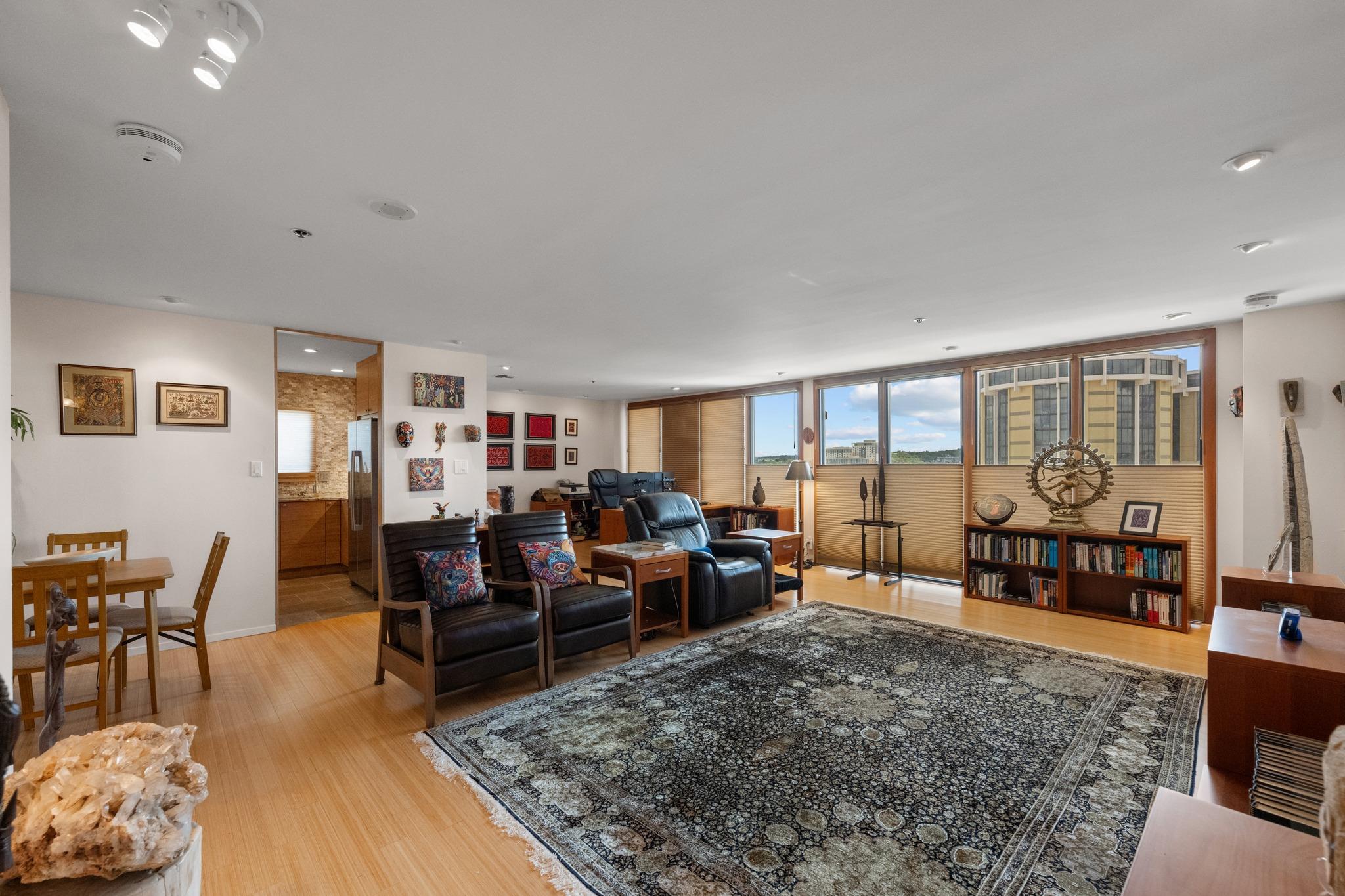 40 N Interstate 35 None  #7D4, Austin, TX, 78701