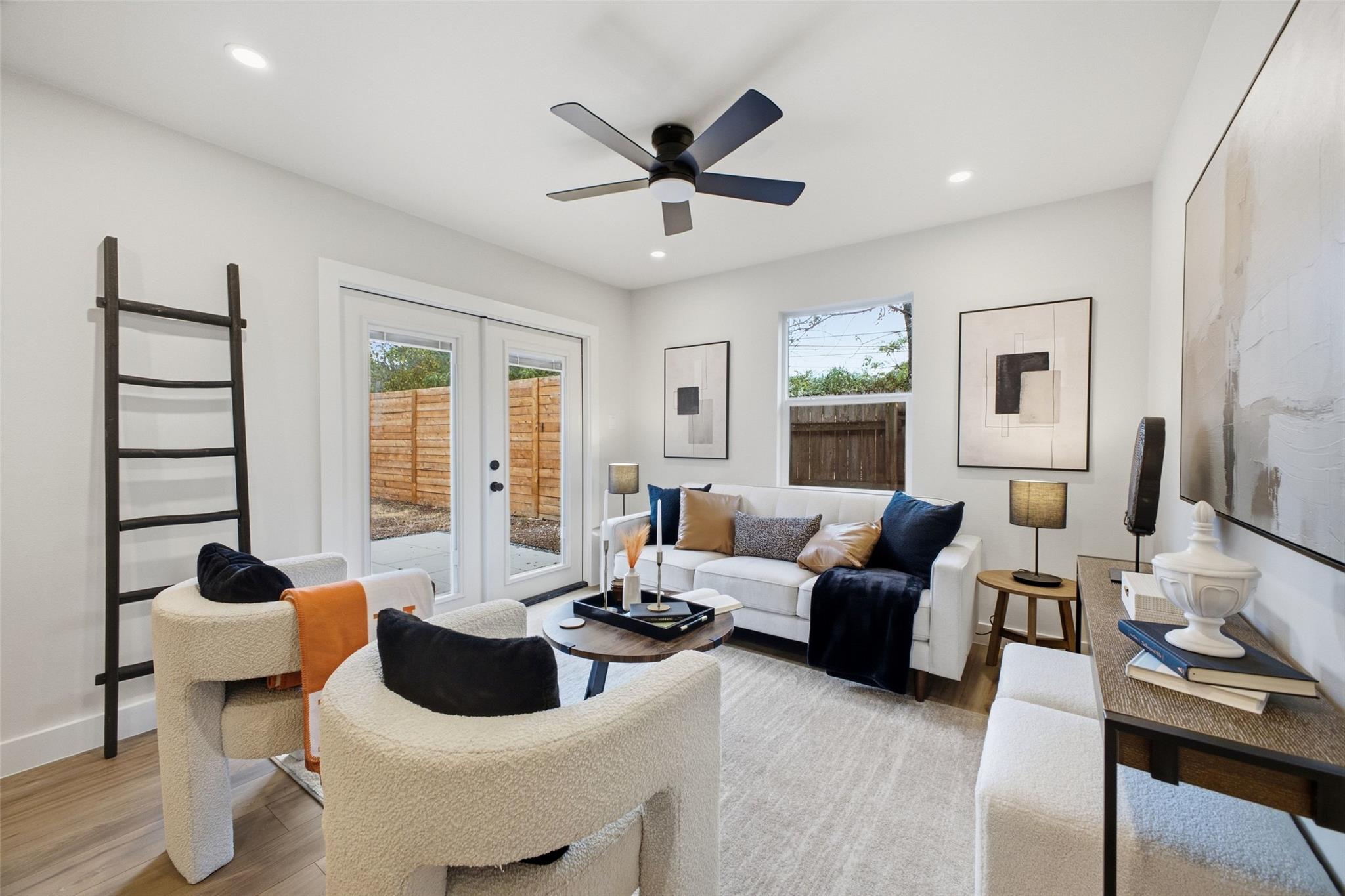 400 Chippendale Ave, Austin, TX, 78745