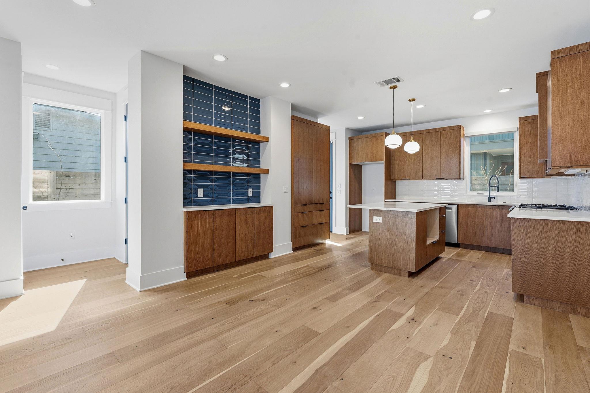 2921 Lyons Rd #1, Austin, TX, 78702