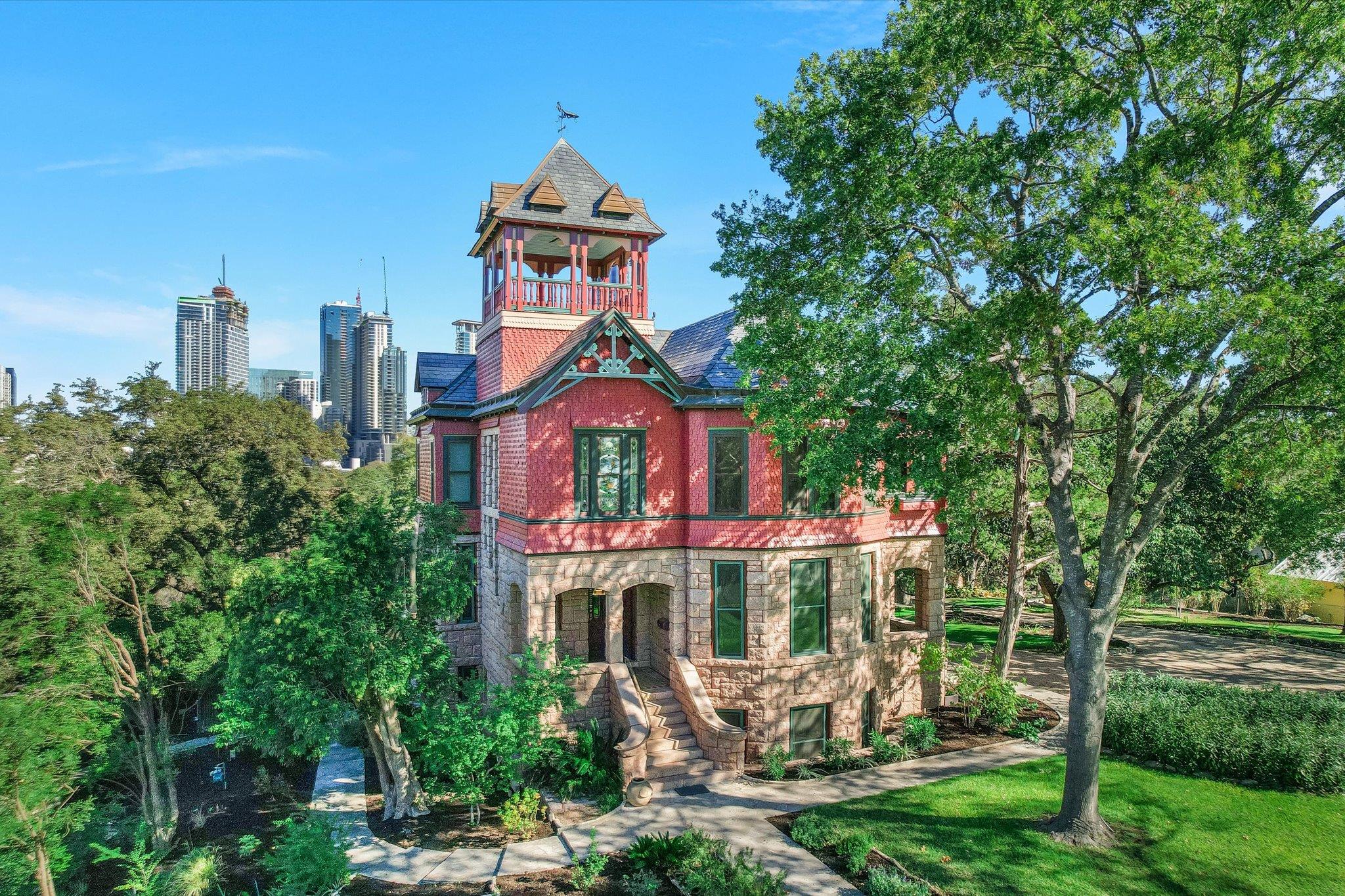 400 Academy Dr, Austin, TX, 78704