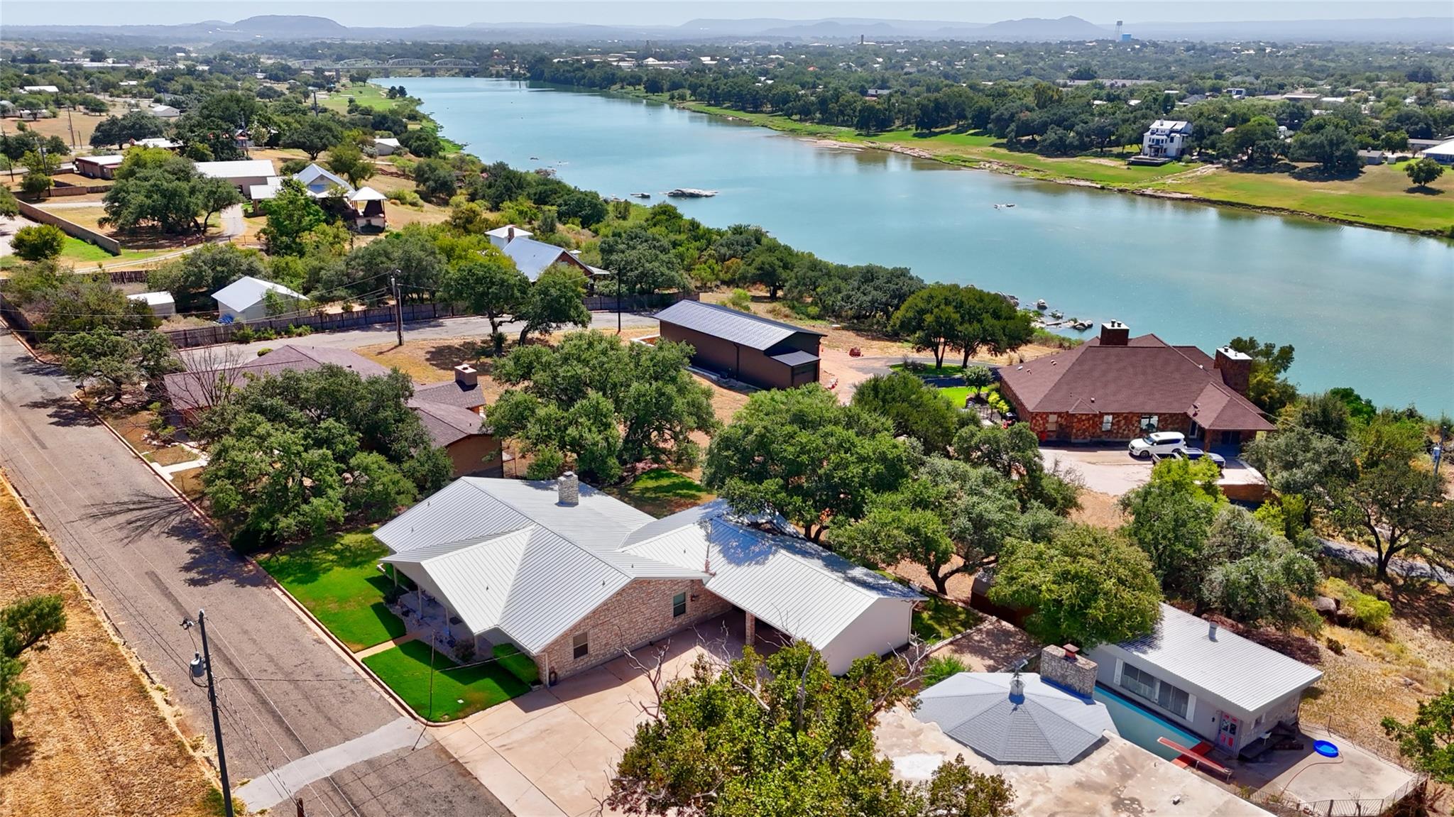 204 Sunset Dr, Llano, TX, 78643