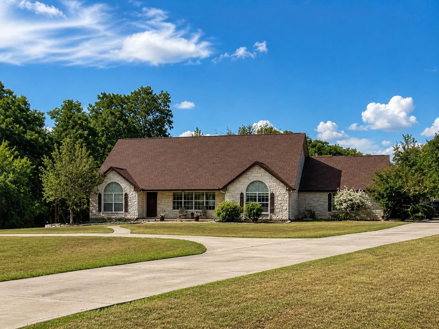 137 Wamel Way, Cedar Creek, TX, 78612