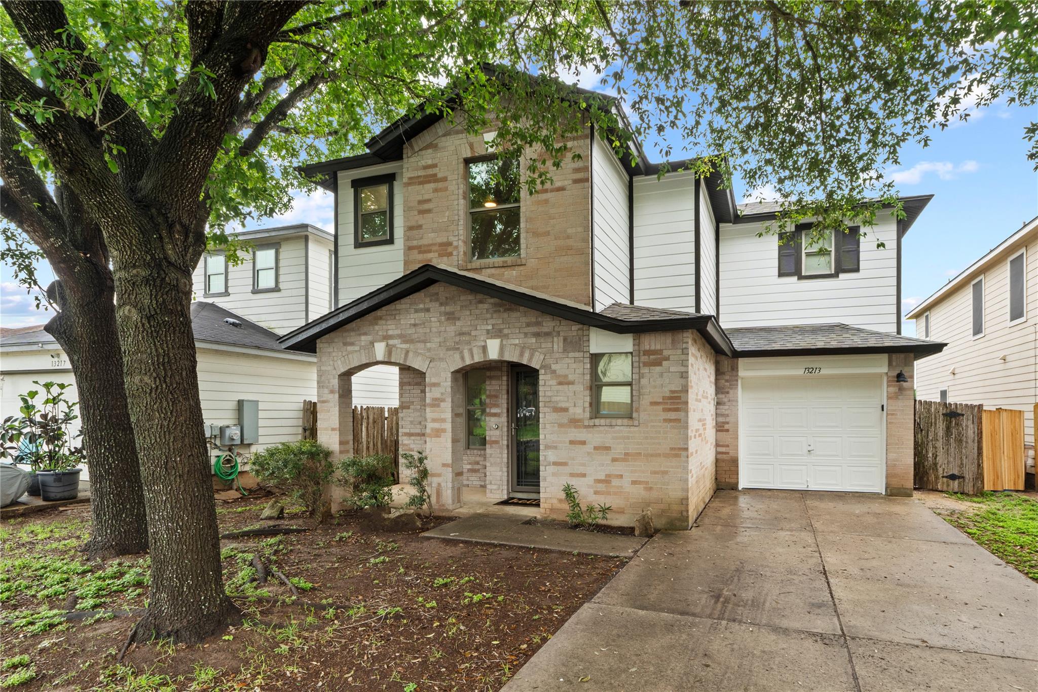13213 Sea Biscuit Dr, Del Valle, TX, 78617