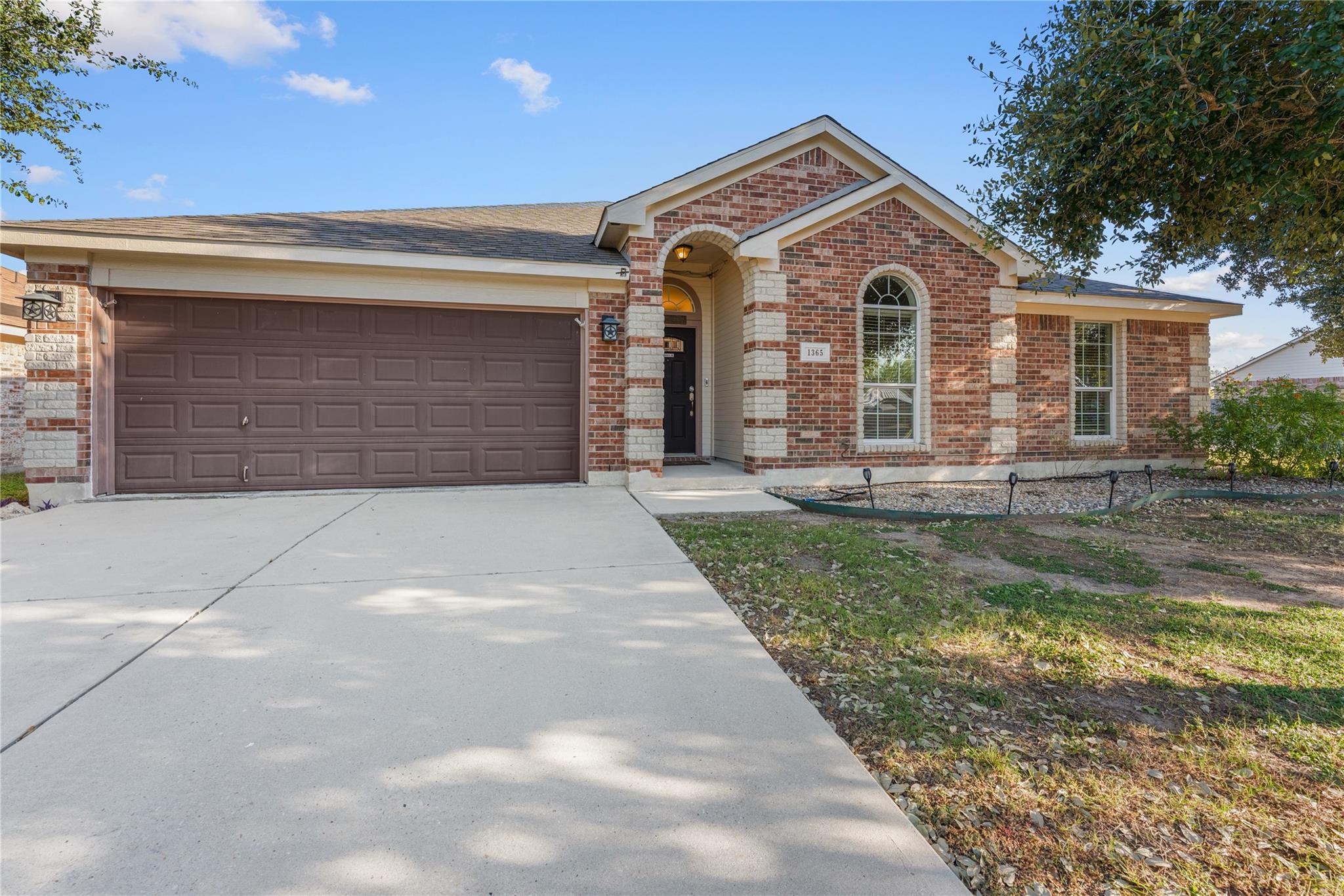 1365 Woodlands Dr, Kyle, TX, 78640