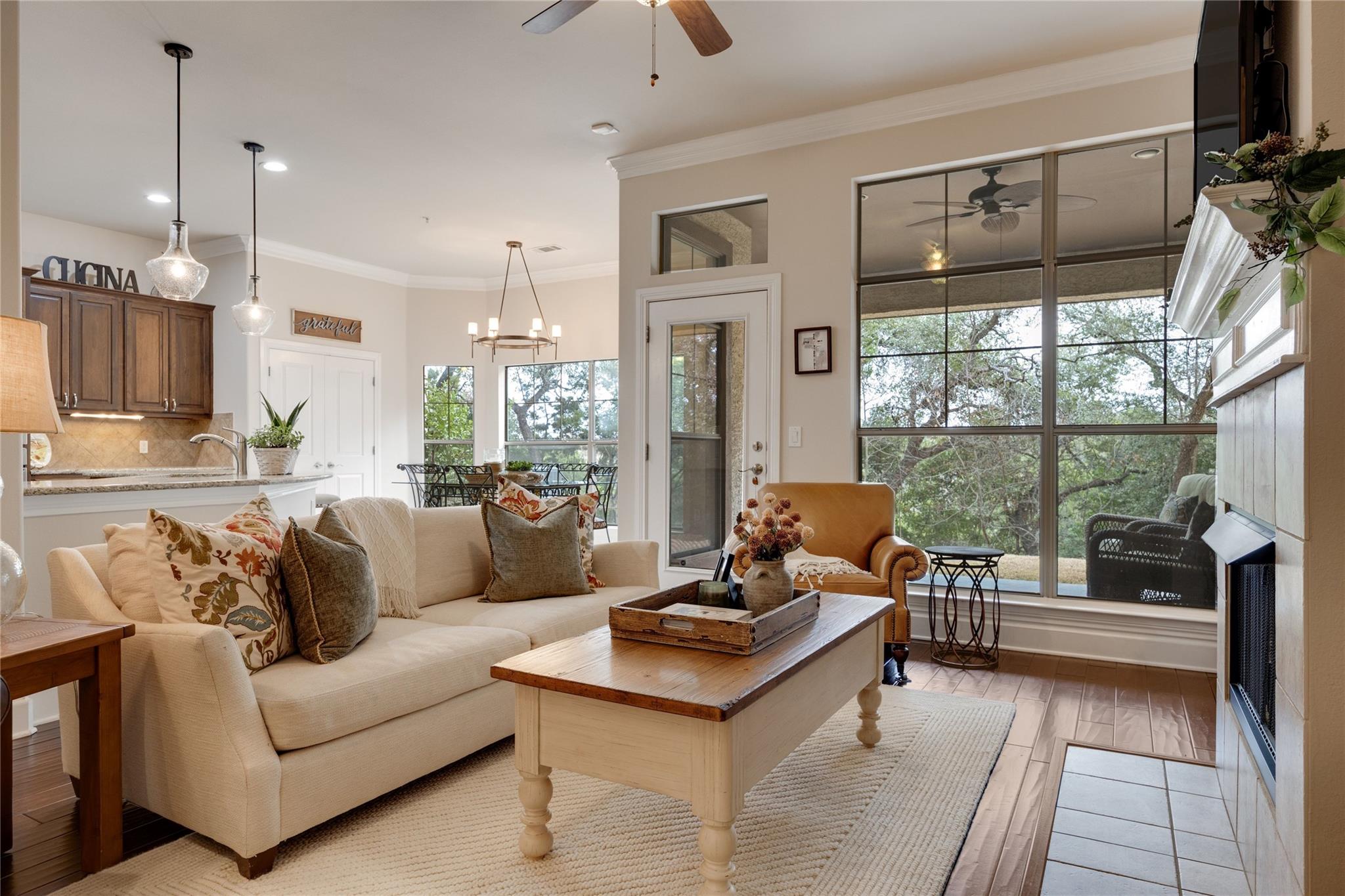 7800 Southwest Pkwy #412, Austin, TX, 78735