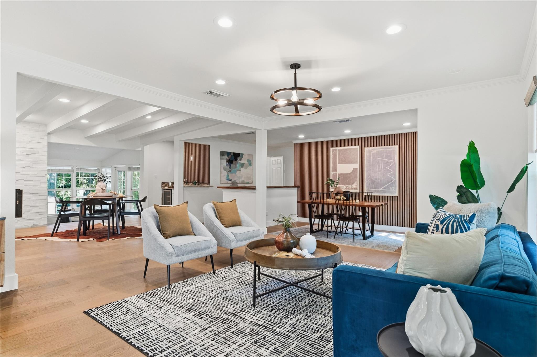 5718 Highland Hills Dr, Austin, TX, 78731