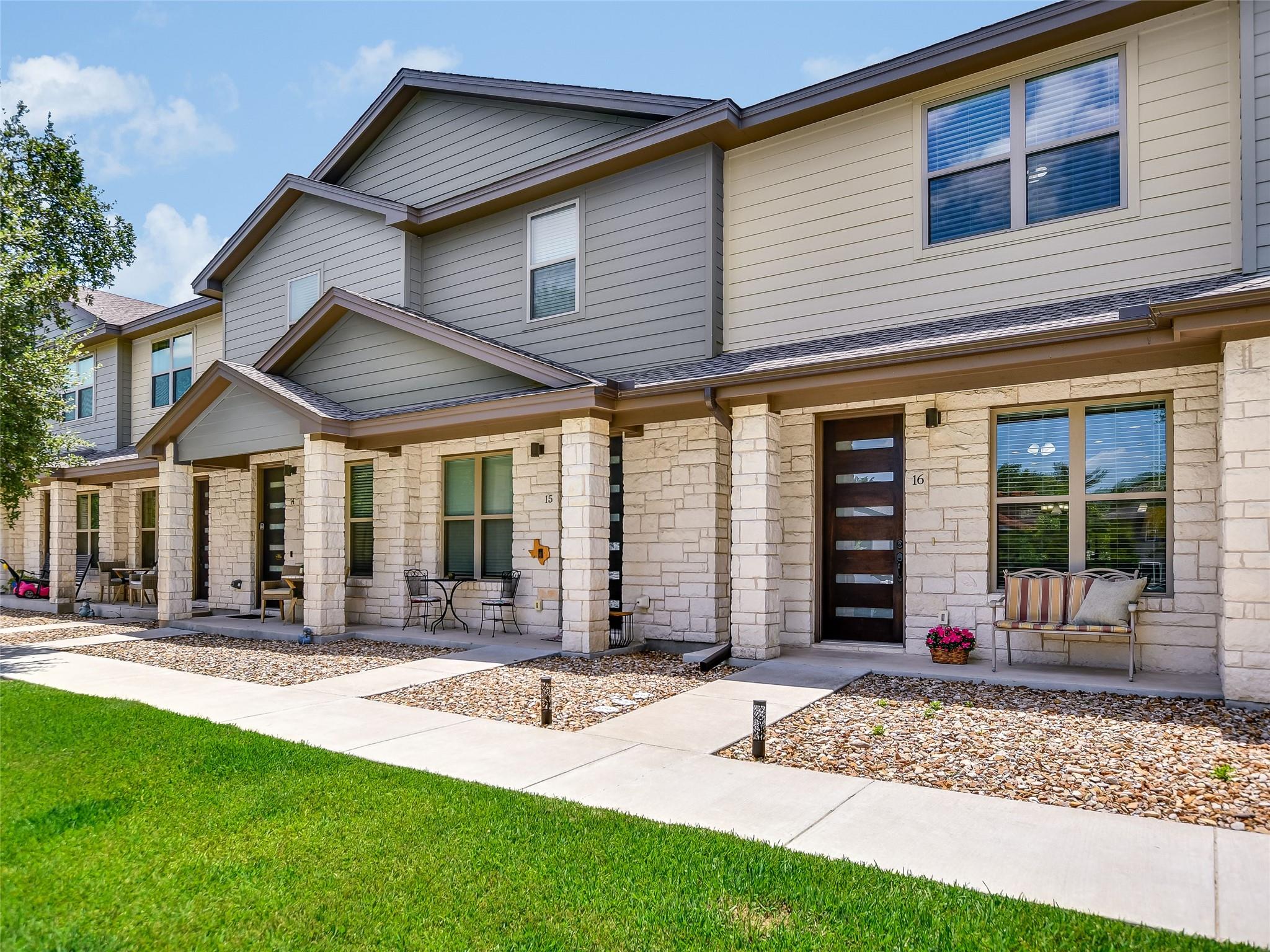 18803  Hogan Cir  #16, Point Venture, TX, 78645