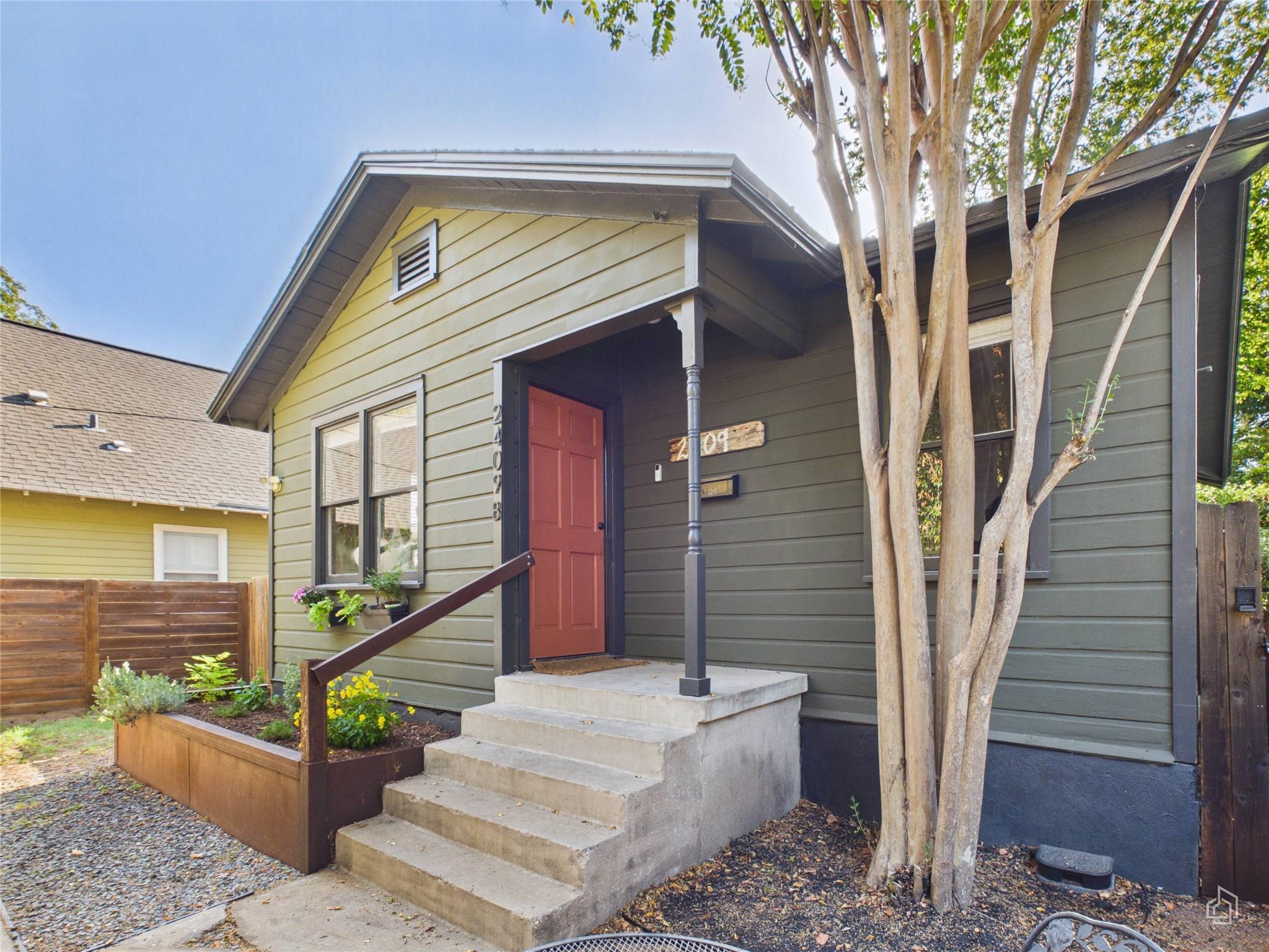 2409 Durwood St #B, Austin, TX, 78704