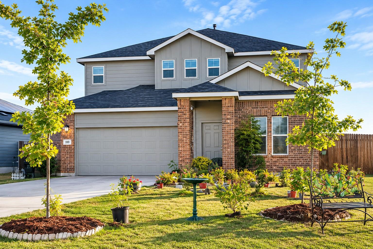 100 Otter Rd, Kyle, TX, 78640