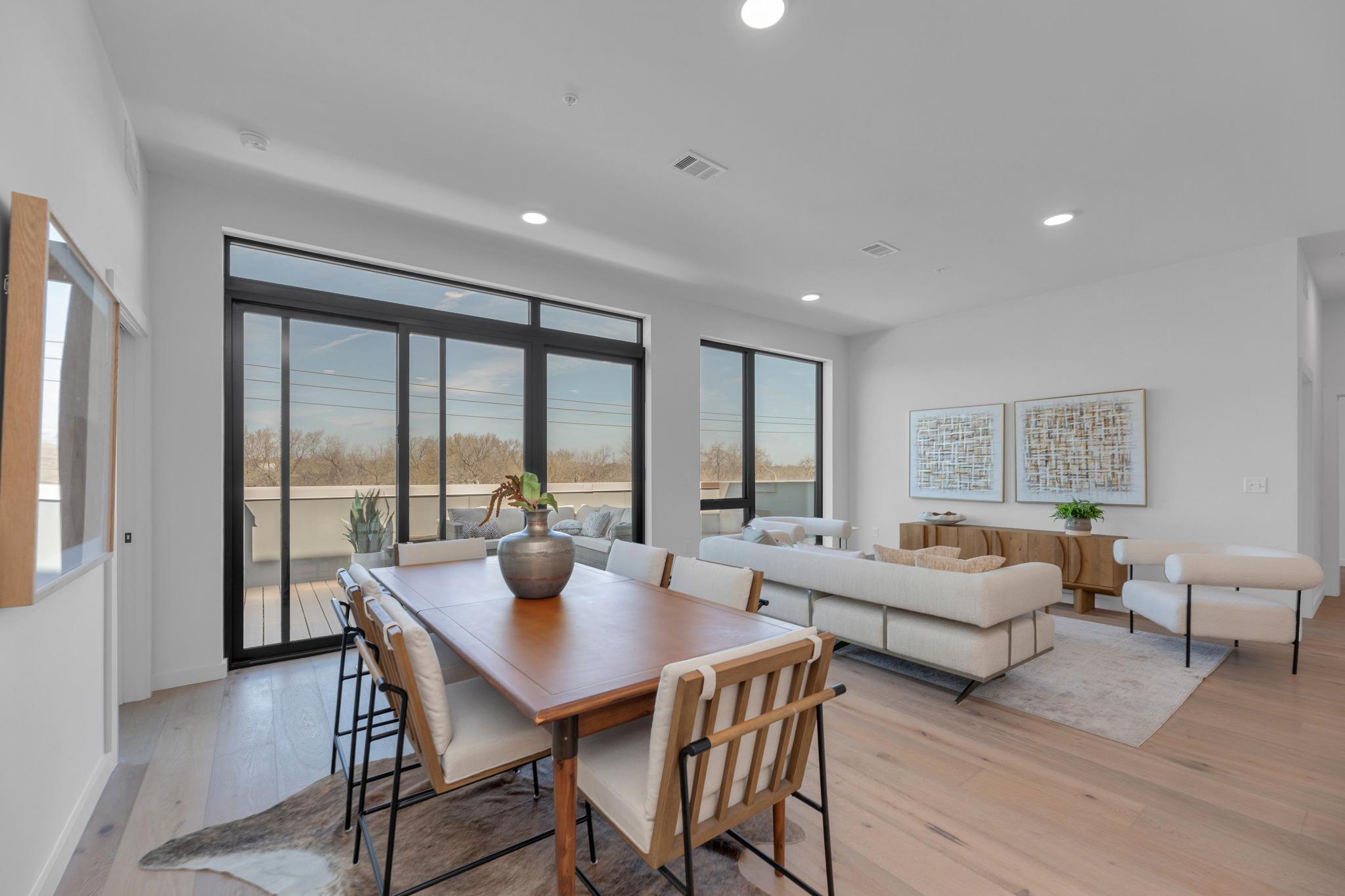 2209 S 1st St  #403, Austin, TX, 78704