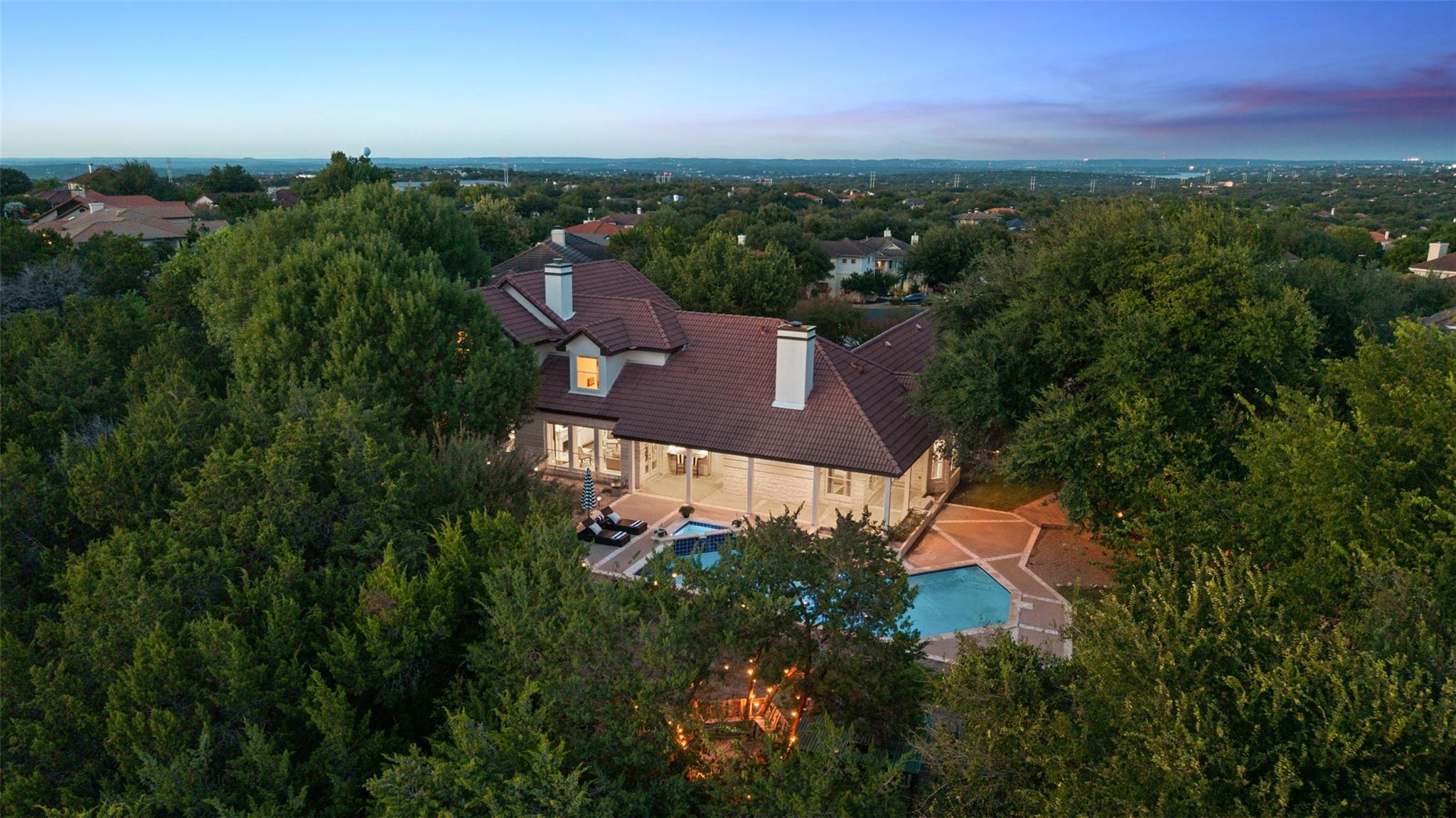 6  Candleleaf Ct, The Hills, TX, 78738