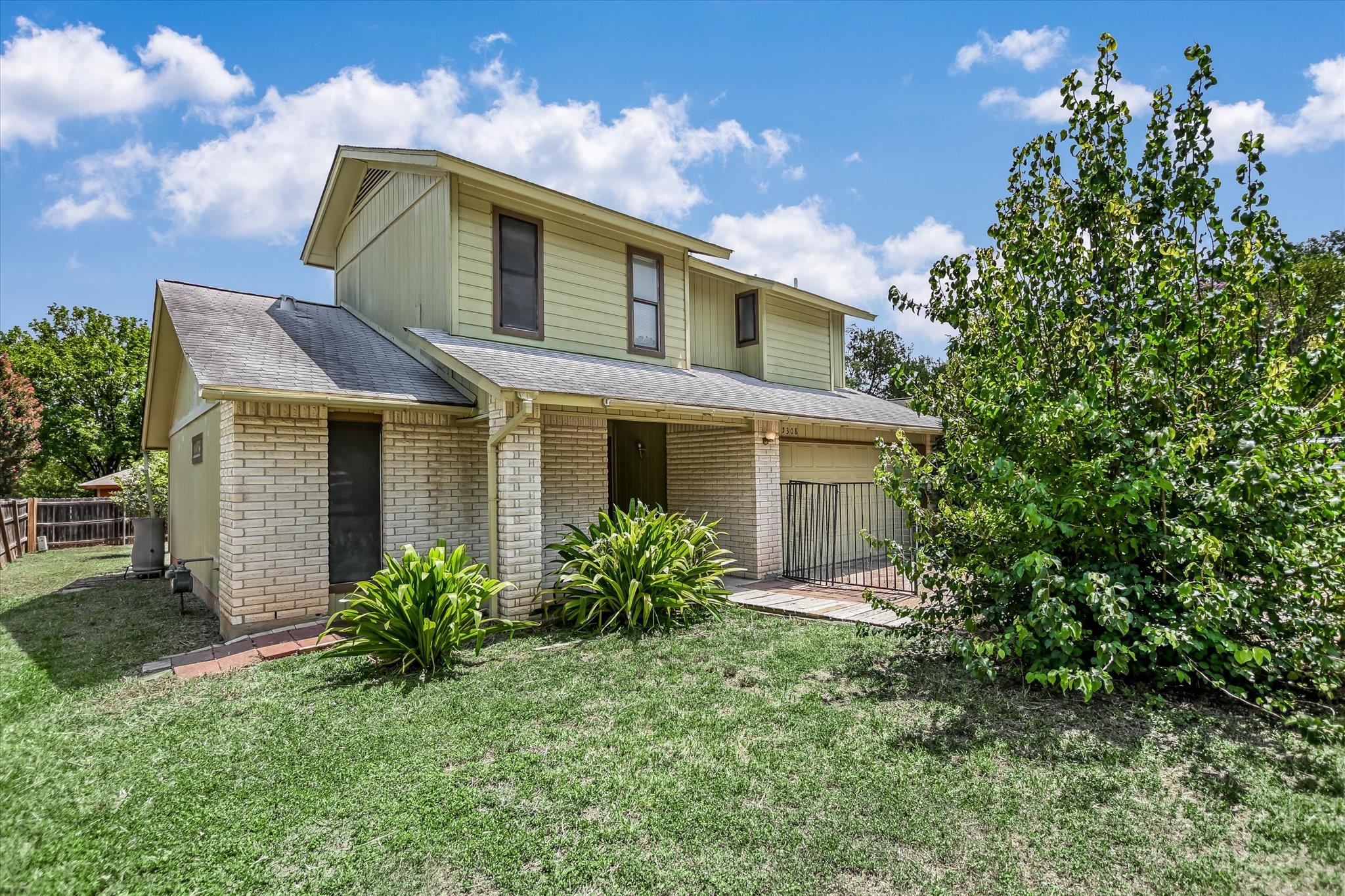5308 Meadow Crst, Austin, TX, 78744