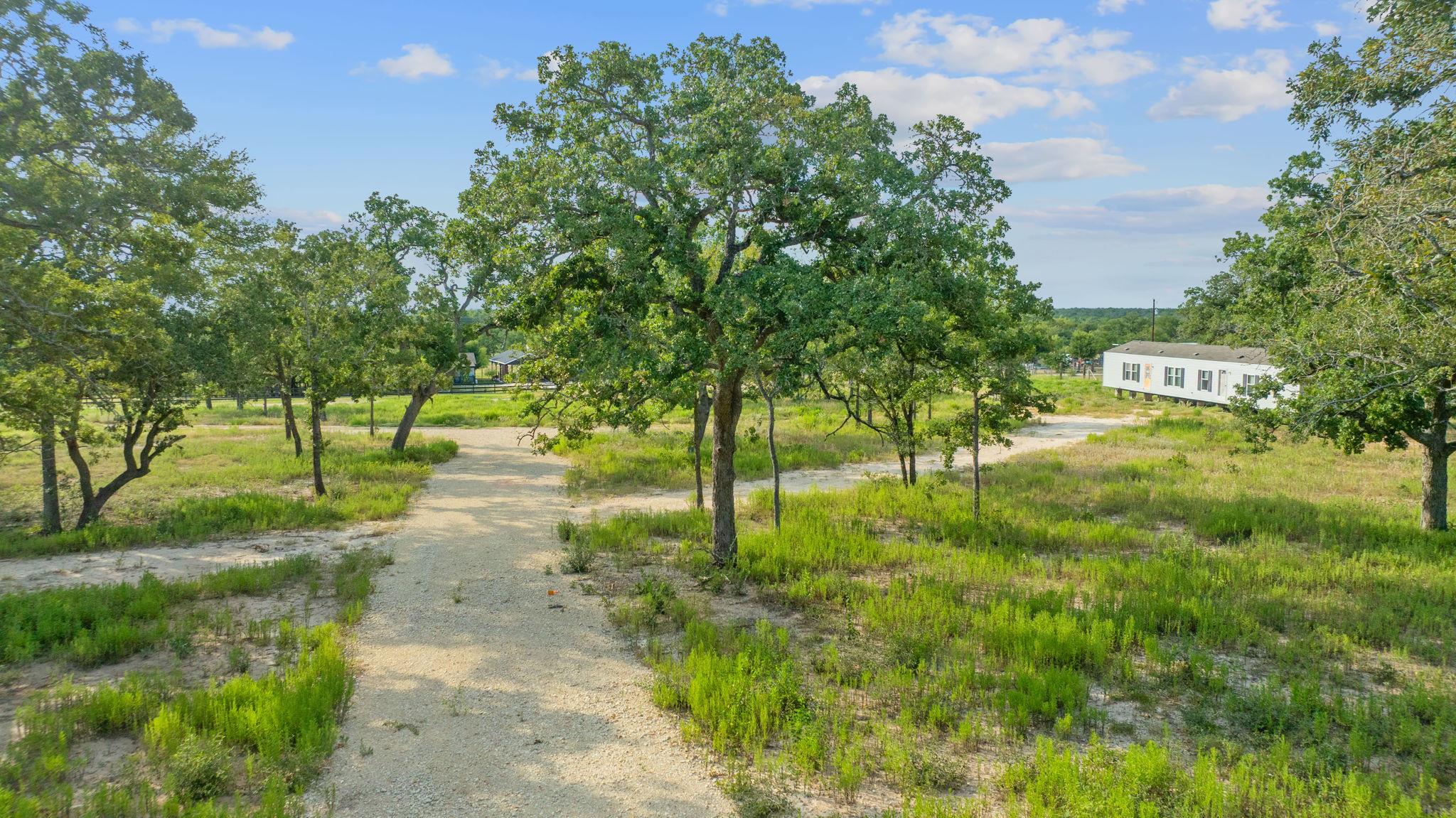 1385 Pettytown Rd, Dale, TX, 78616