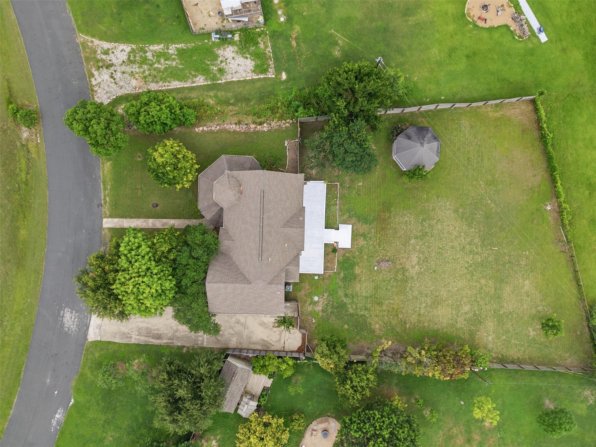 115 Clarks Grove Ln, Hutto, TX, 78634