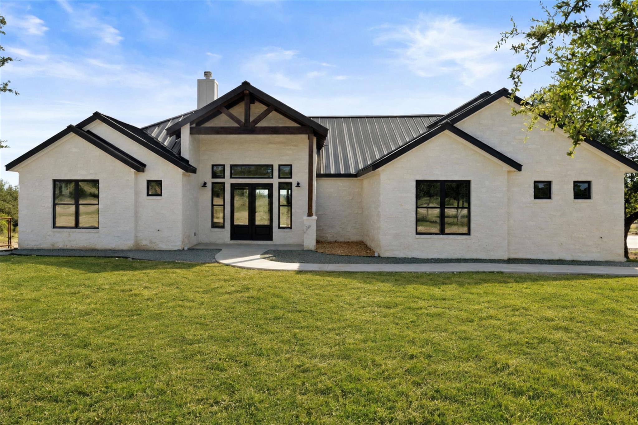 765 Legacy Hills Dr, Johnson City, TX, 78636