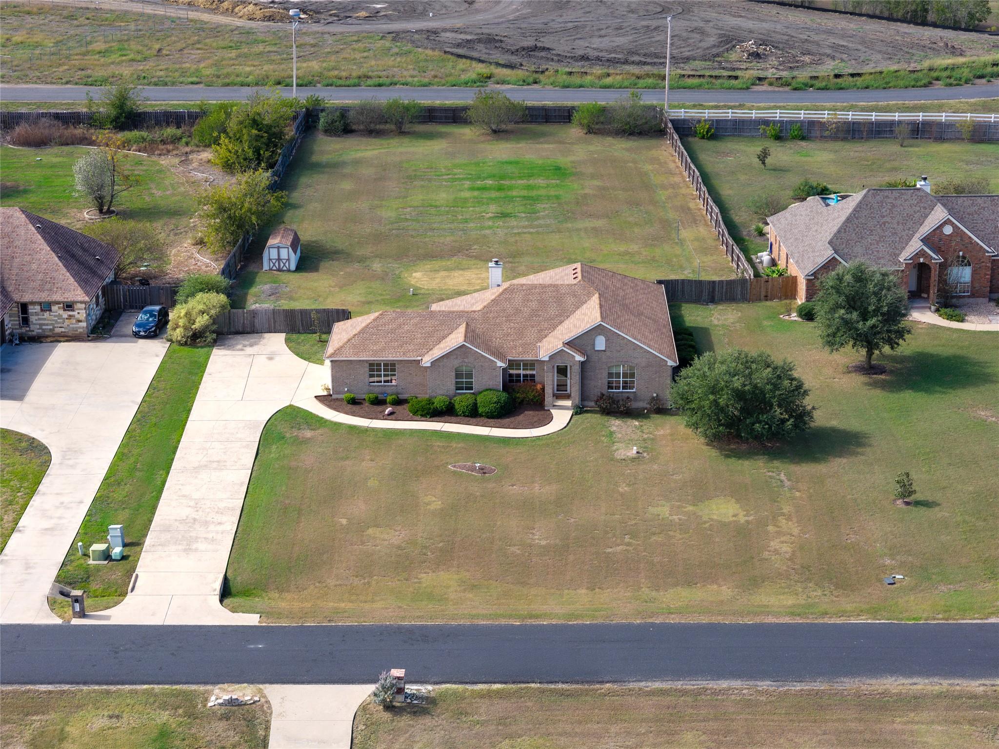 151 Comanche Cir, Hutto, TX, 78634