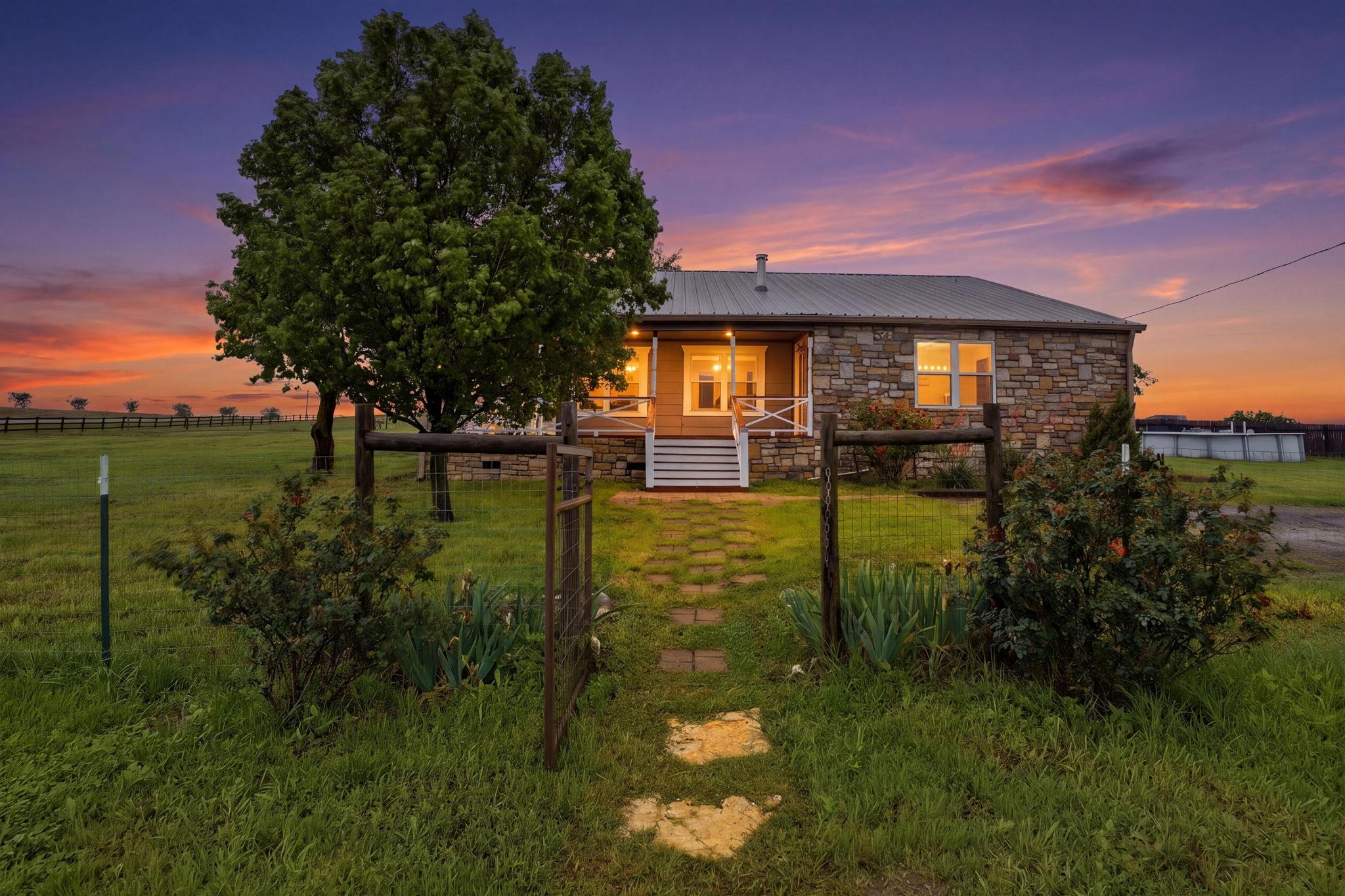 1000 County Road 458 None, Coupland, TX, 78615