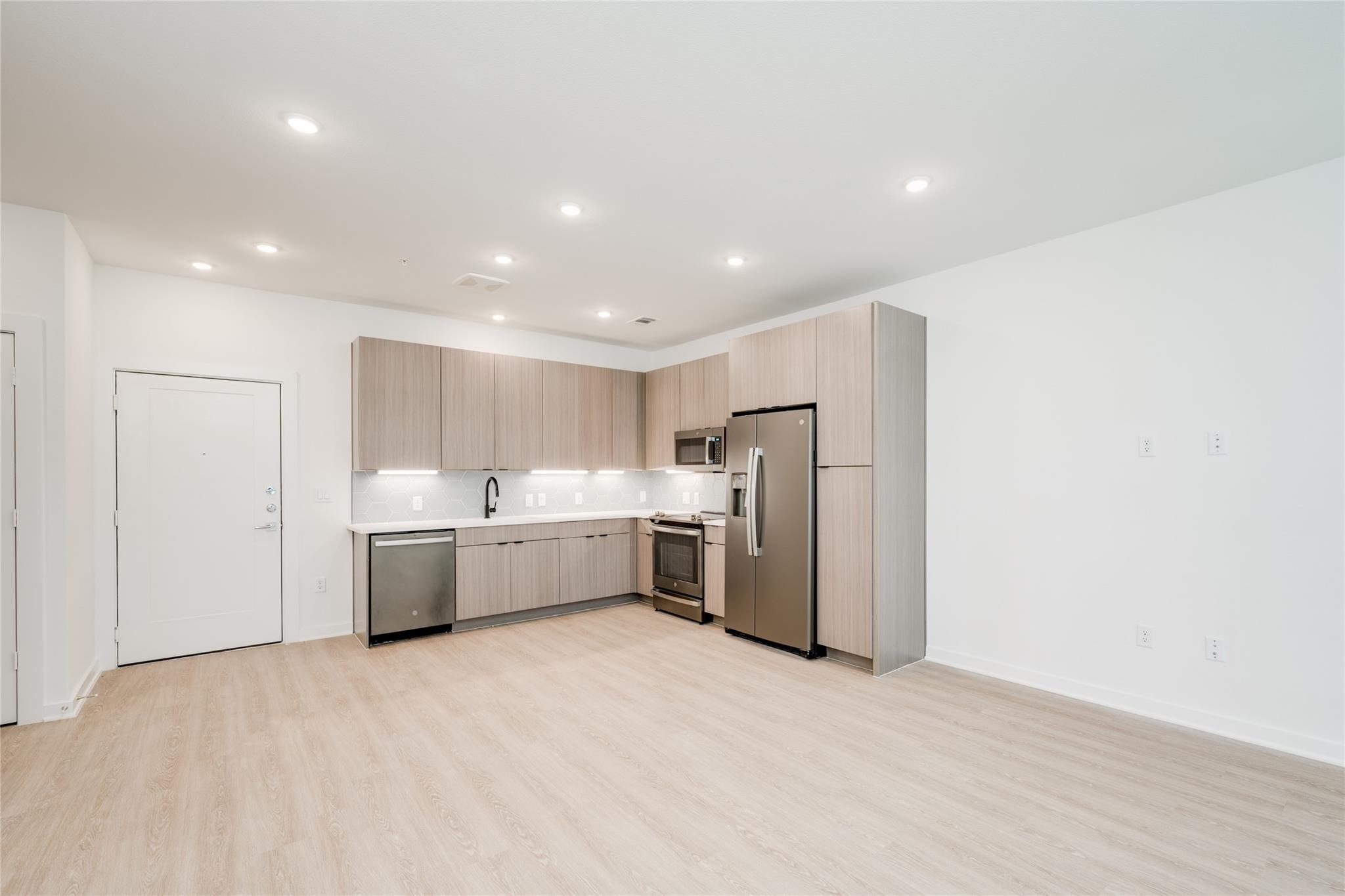 4802 S Congress Ave #121, Austin, TX, 78745