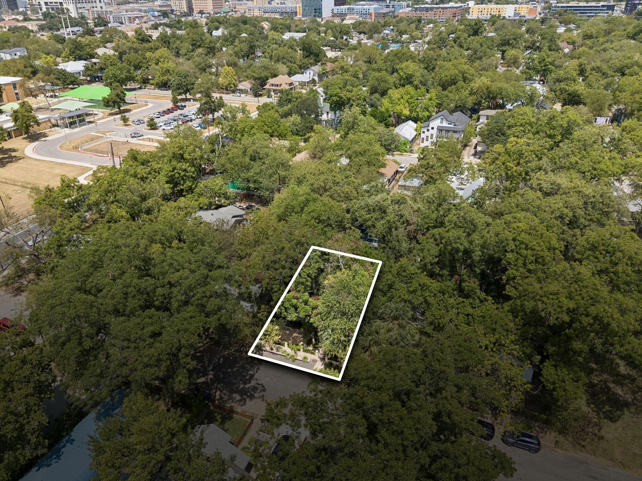 1204  Taylor St, Austin, TX, 78702