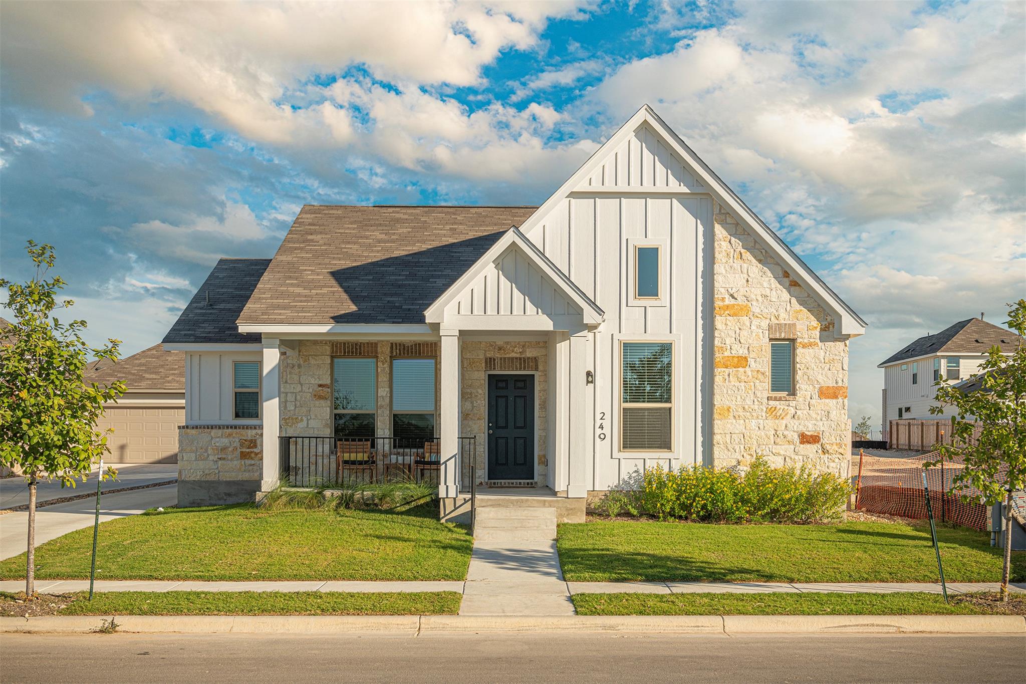 249 Treadwell Ln, Kyle, TX, 78640