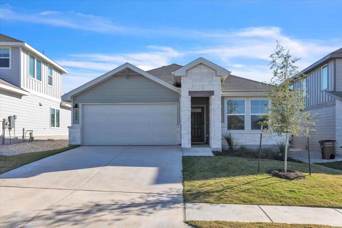5009 Hazelnut Ln, Del Valle, TX, 78617
