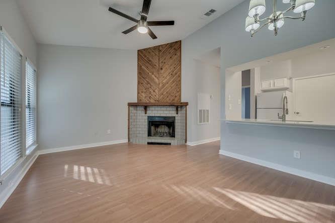 2901 San Jacinto Blvd #306, Austin, TX, 78705