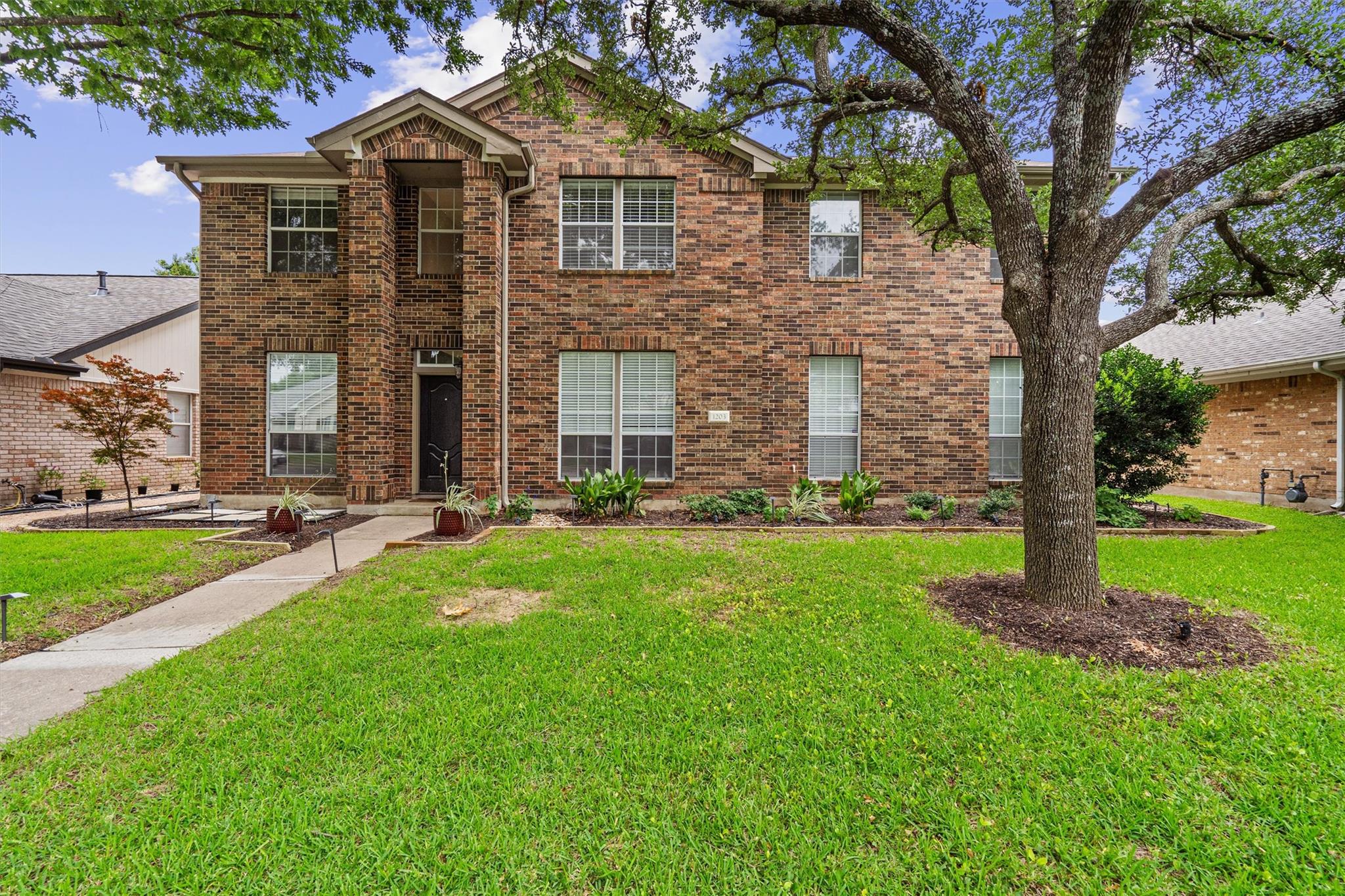 1203 Thackeray Ln, Pflugerville, TX, 78660