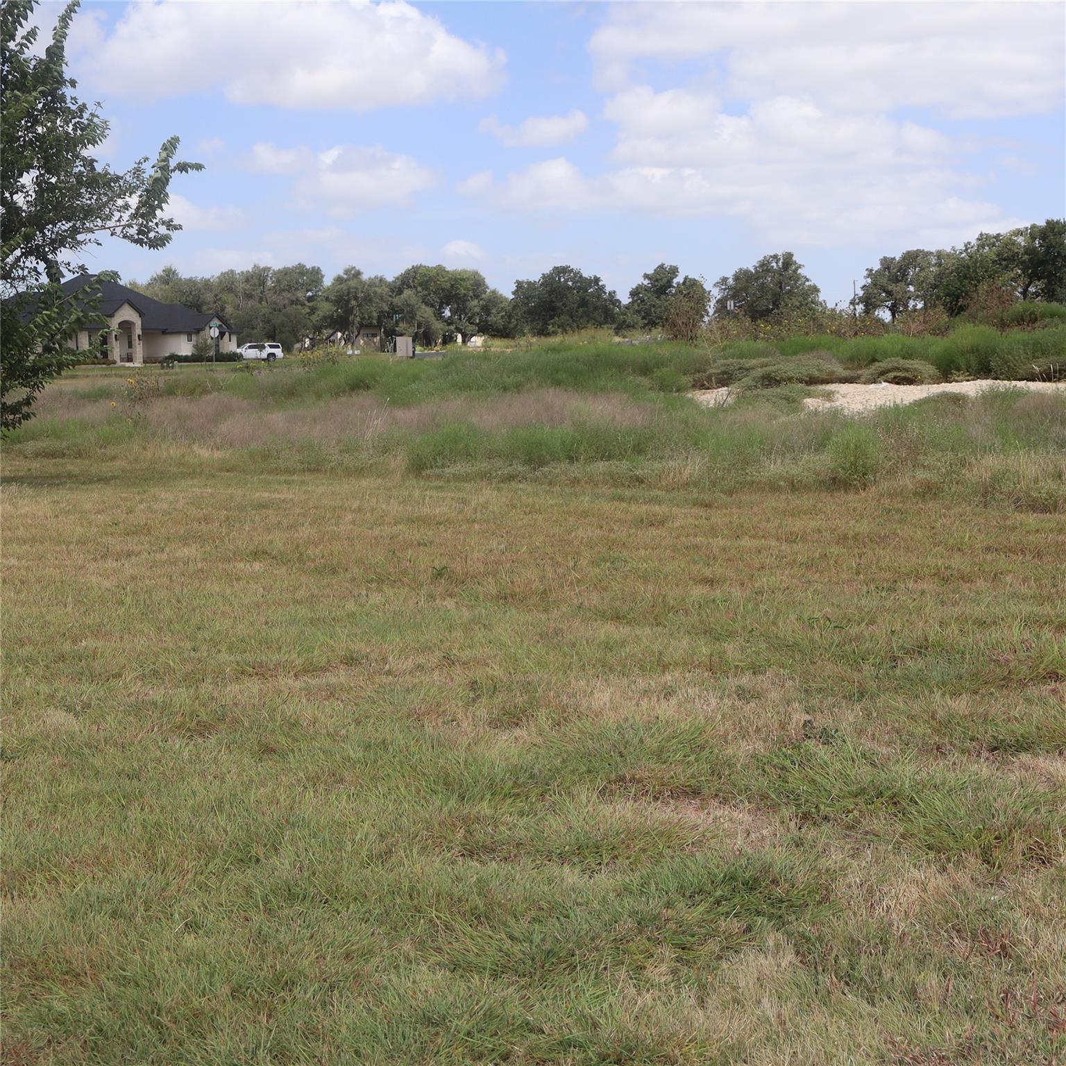 105 Huerta Rd, Florence, TX, 76527