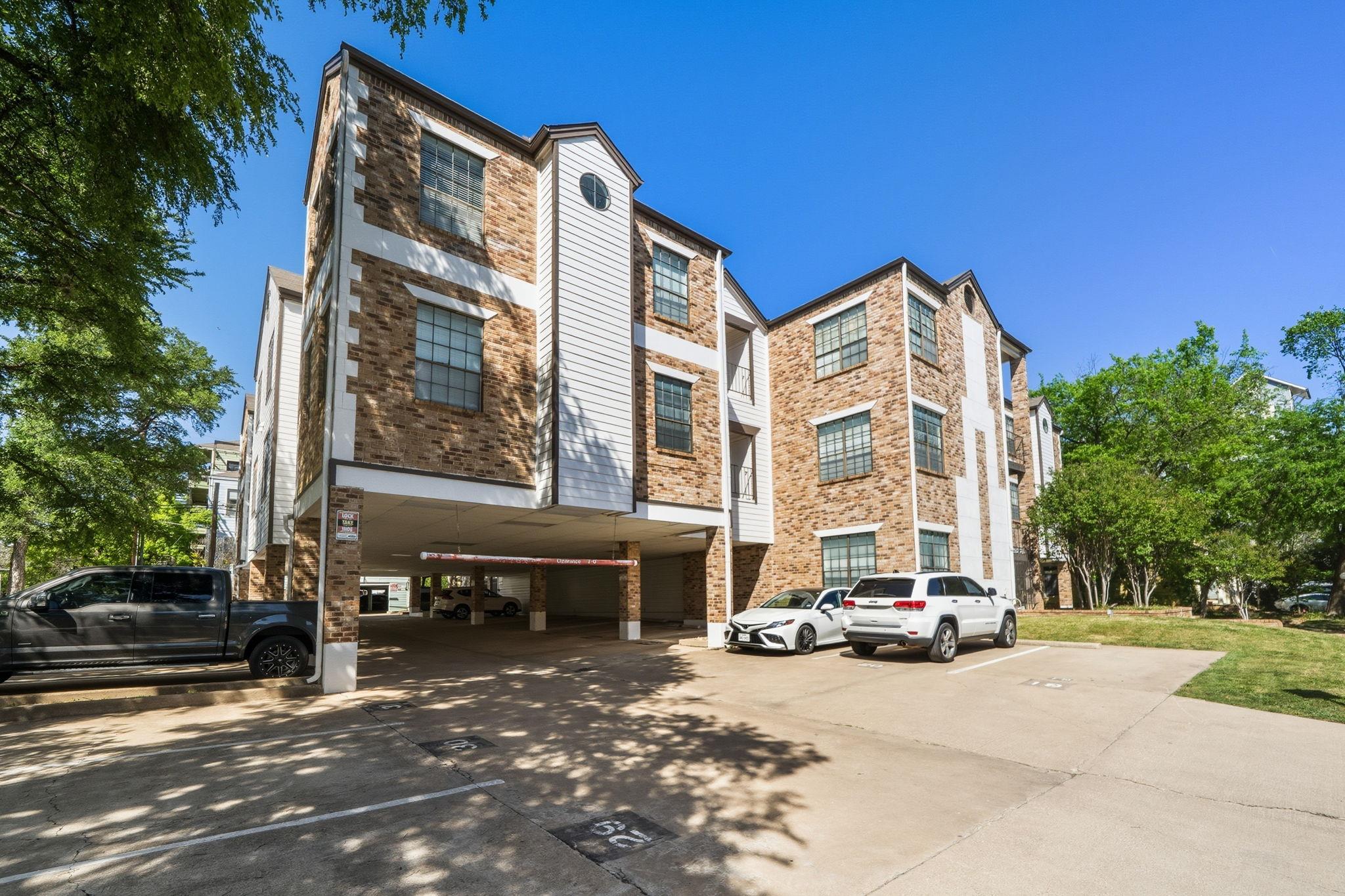 912 W 22nd St #208, Austin, TX, 78705