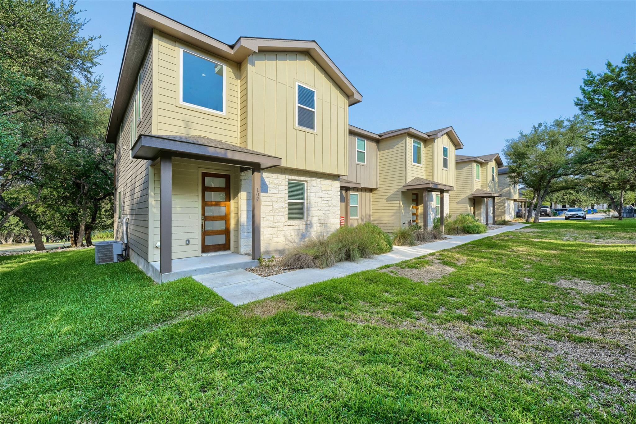18800  Hogan Cir  #107, Leander, TX, 78645