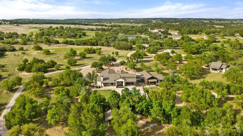 2560 Bell Springs Rd, Dripping Springs, TX, 78620
