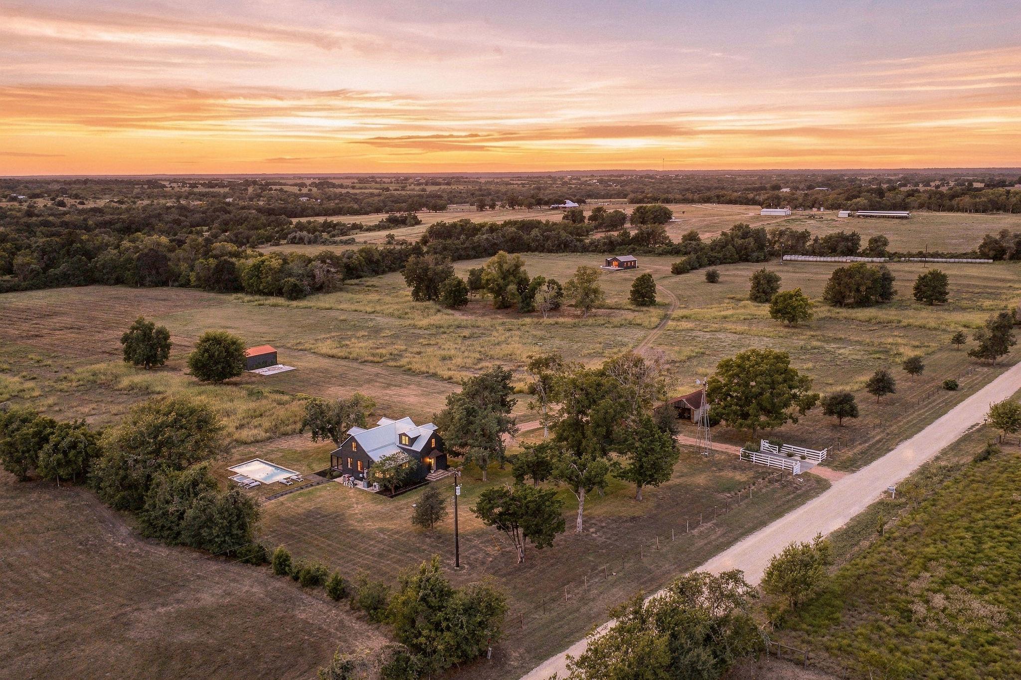 6389 Miller Rd, New Ulm, TX, 78950